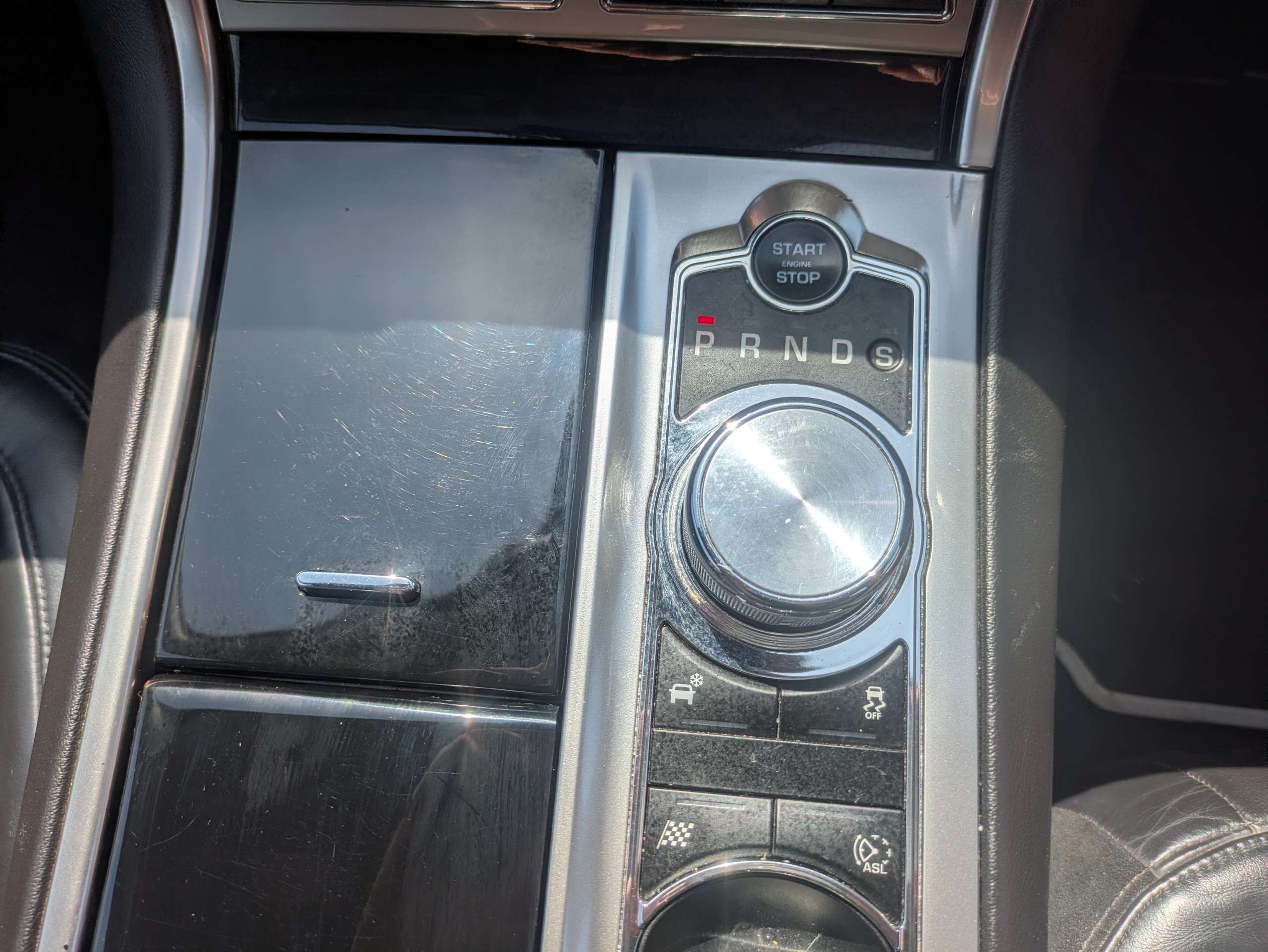 2014 JAGUAR XF 2014 JAGUAR XF