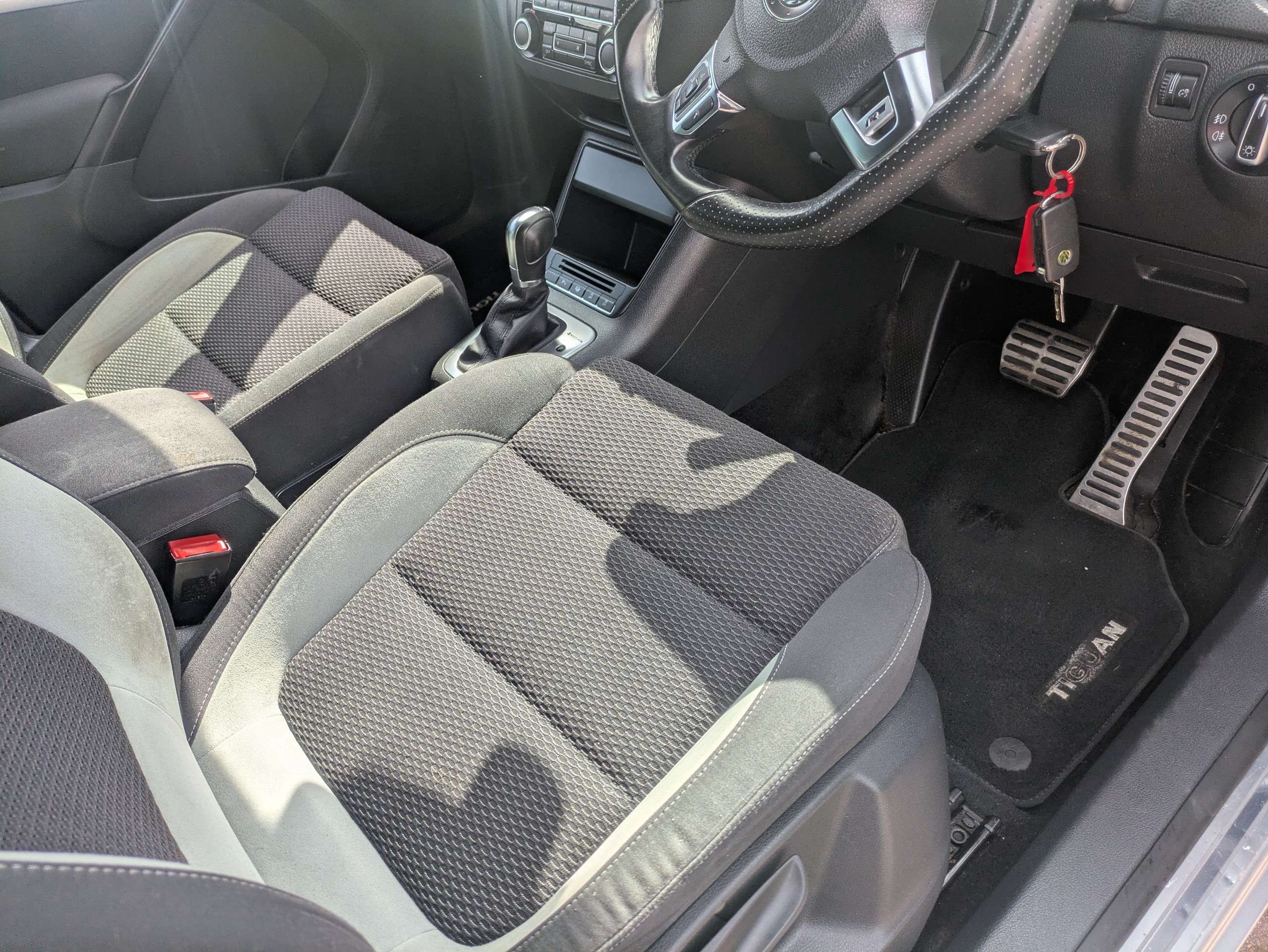 2014 VOLKSWAGEN TIGUAN 2014 VOLKSWAGEN TIGUAN