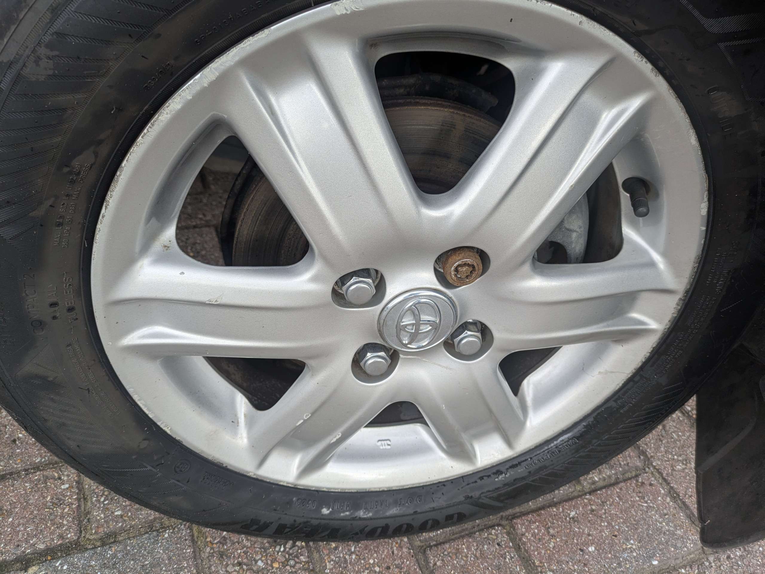 2009 TOYOTA IQ 2009 TOYOTA IQ