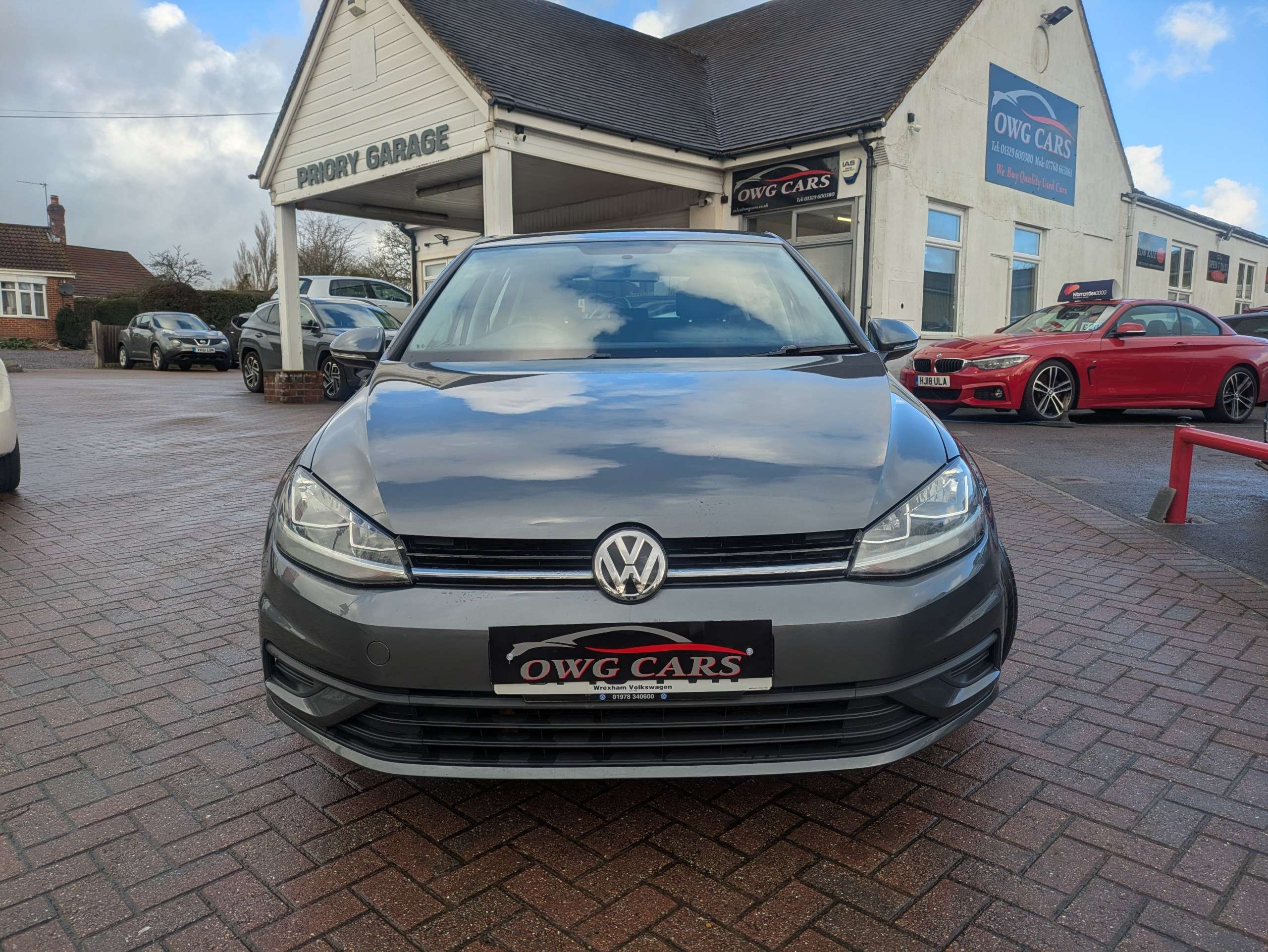 A 2018 VOLKSWAGEN GOLF 1.6 TDI S Hatchback 5dr Diesel Manual Euro 6 (s/s) (115 ps) A 2018 VOLKSWAGEN GOLF 1.6 TDI S Hatchback 5dr Diesel Manual Euro 6 (s/s) (115 ps)