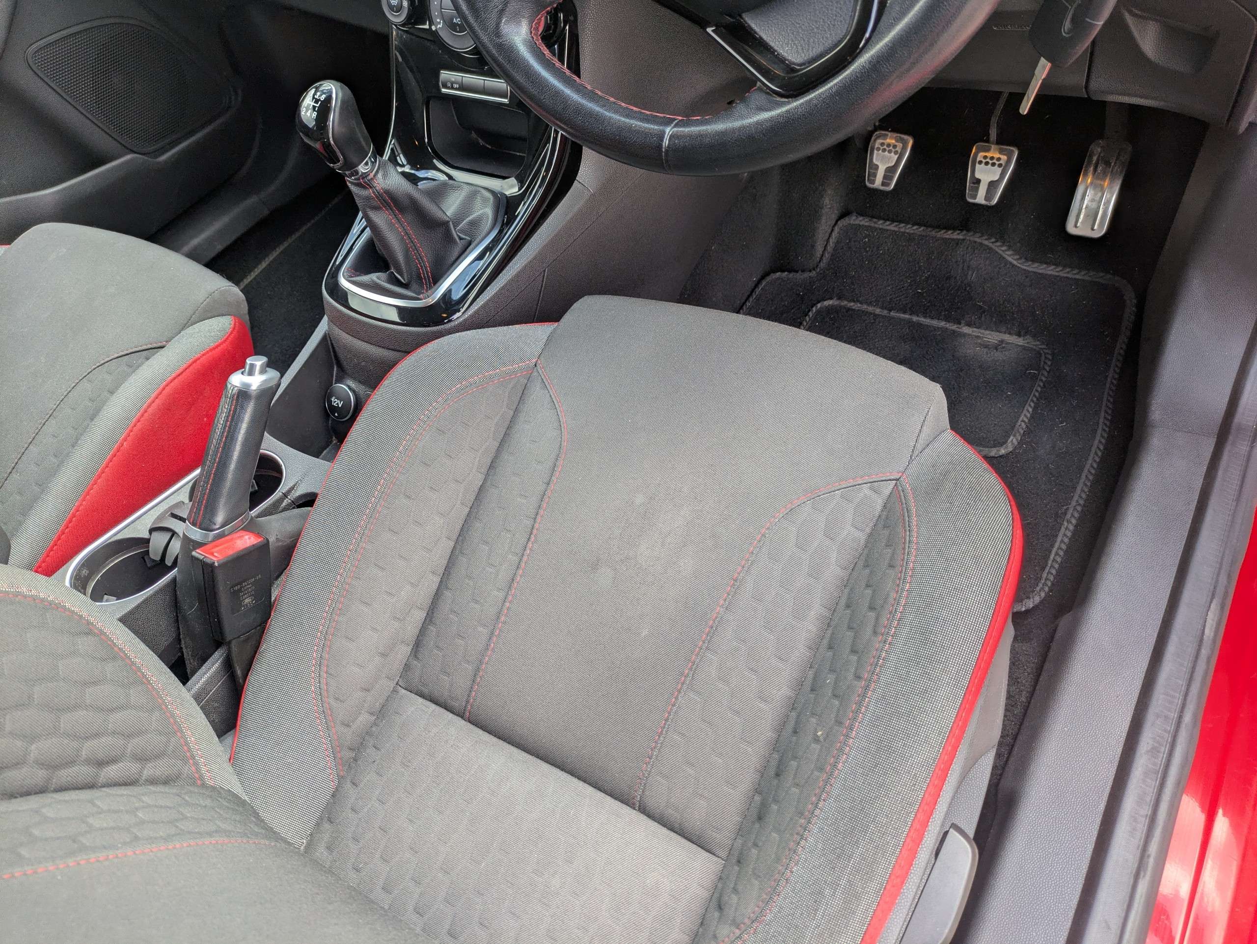 2015 FORD FIESTA 2015 FORD FIESTA