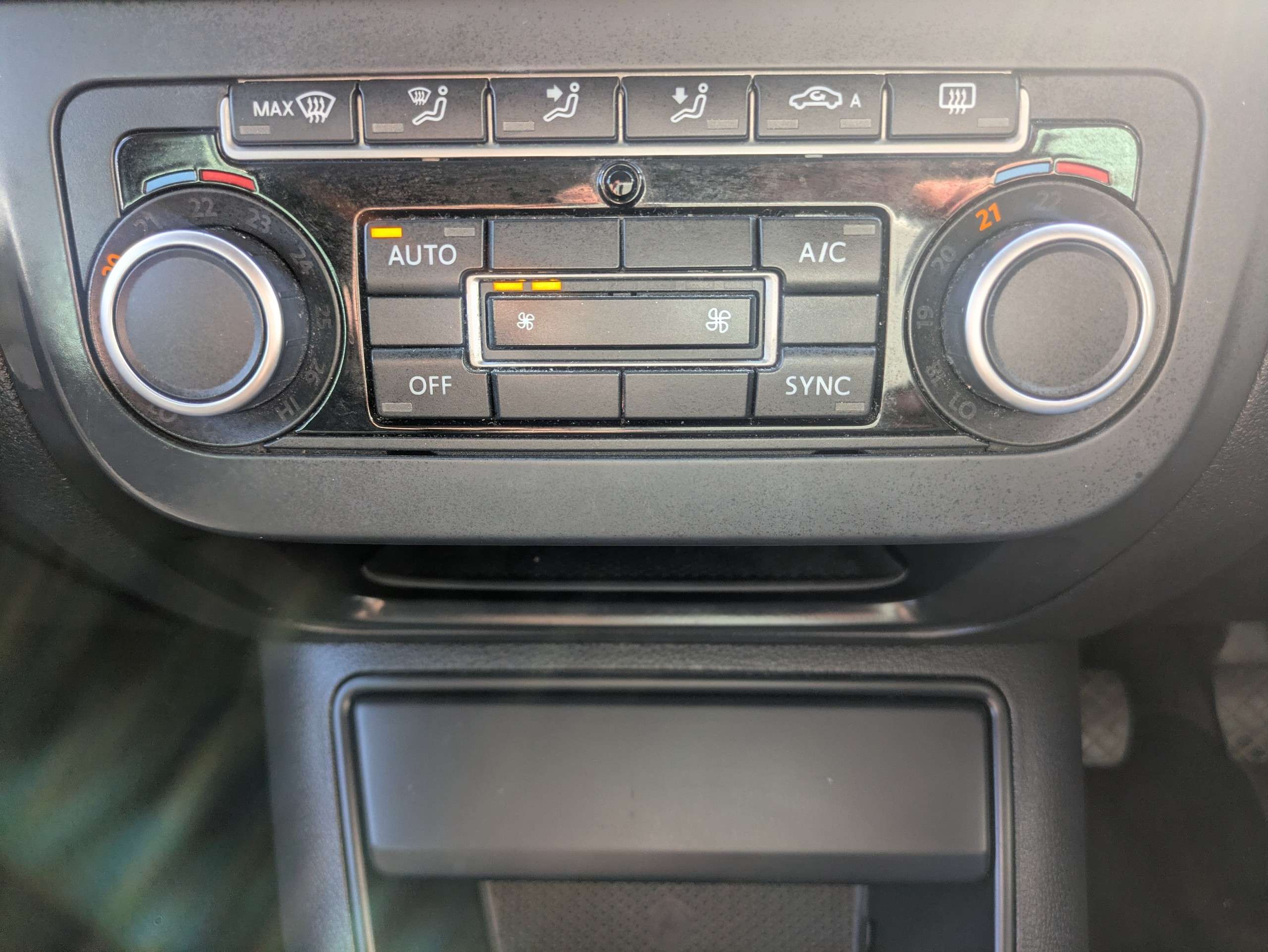 2013 VOLKSWAGEN TIGUAN 2013 VOLKSWAGEN TIGUAN