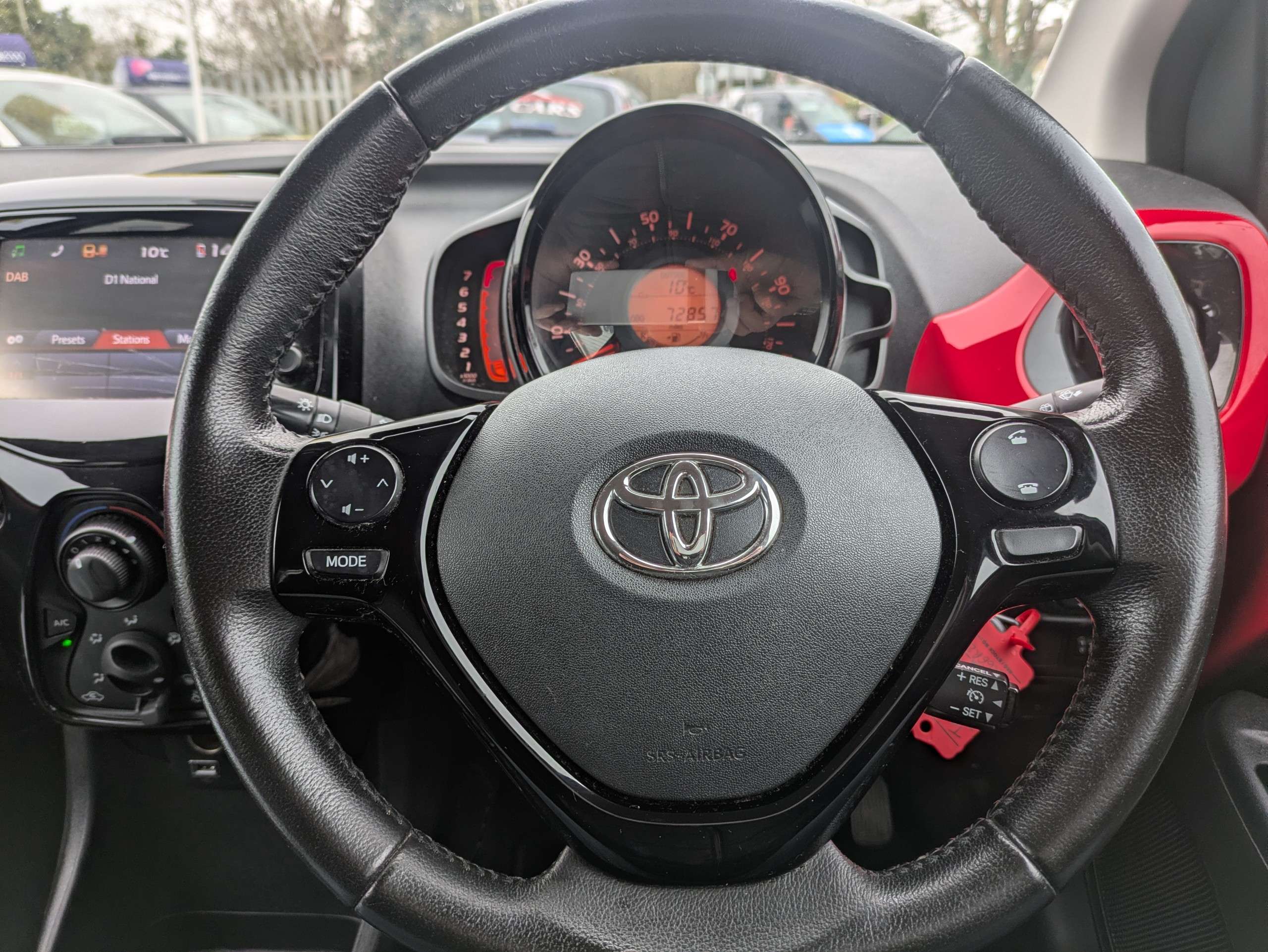 2016 TOYOTA AYGO 2016 TOYOTA AYGO