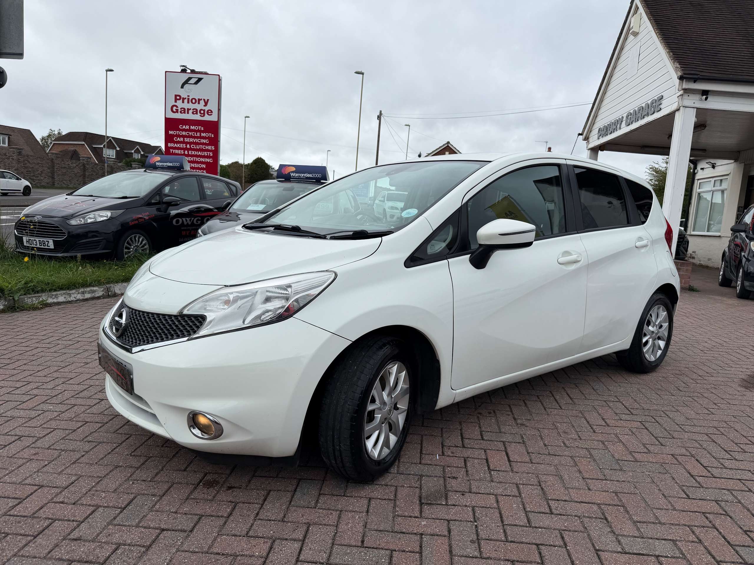 A 2014 NISSAN NOTE 1.5 dCi Acenta Premium Hatchback 5dr Diesel Manual Euro 5 (s/s) (90 ps) A 2014 NISSAN NOTE 1.5 dCi Acenta Premium Hatchback 5dr Diesel Manual Euro 5 (s/s) (90 ps)