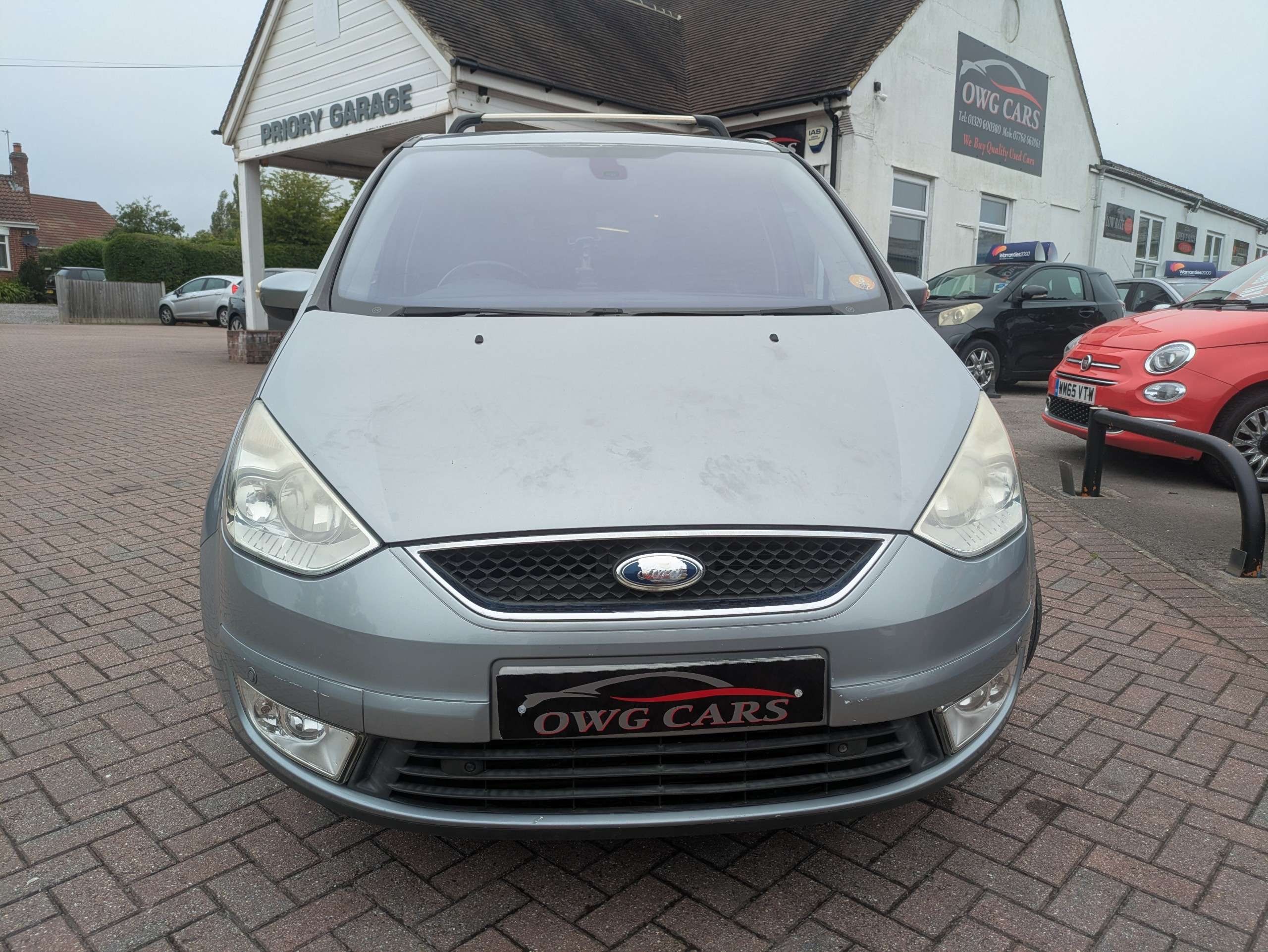 A 2009 FORD GALAXY 2.2 TDCi Ghia MPV 5dr Diesel Manual (179 g/km, 173 bhp) A 2009 FORD GALAXY 2.2 TDCi Ghia MPV 5dr Diesel Manual (179 g/km, 173 bhp)