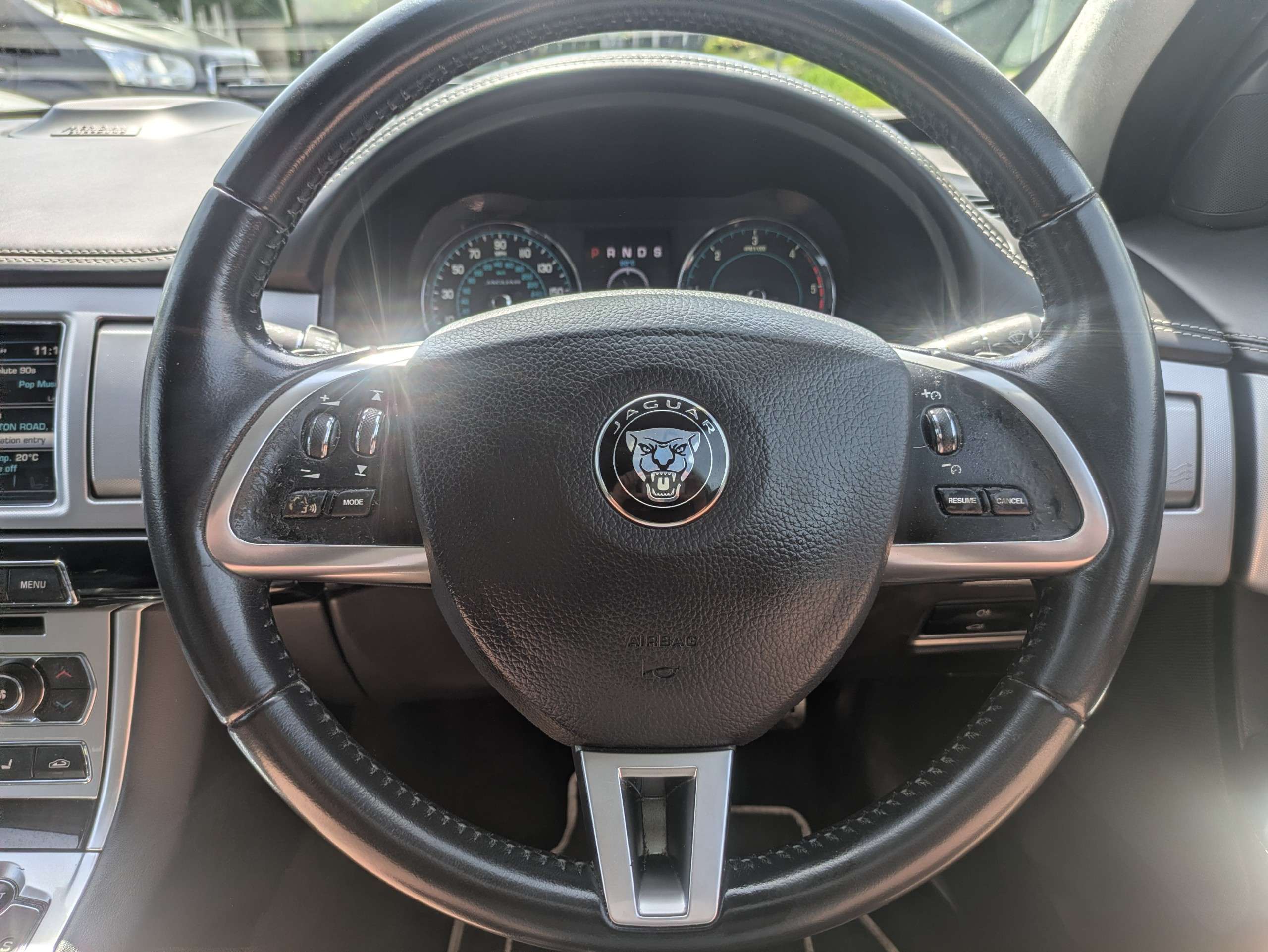 2014 JAGUAR XF 2014 JAGUAR XF