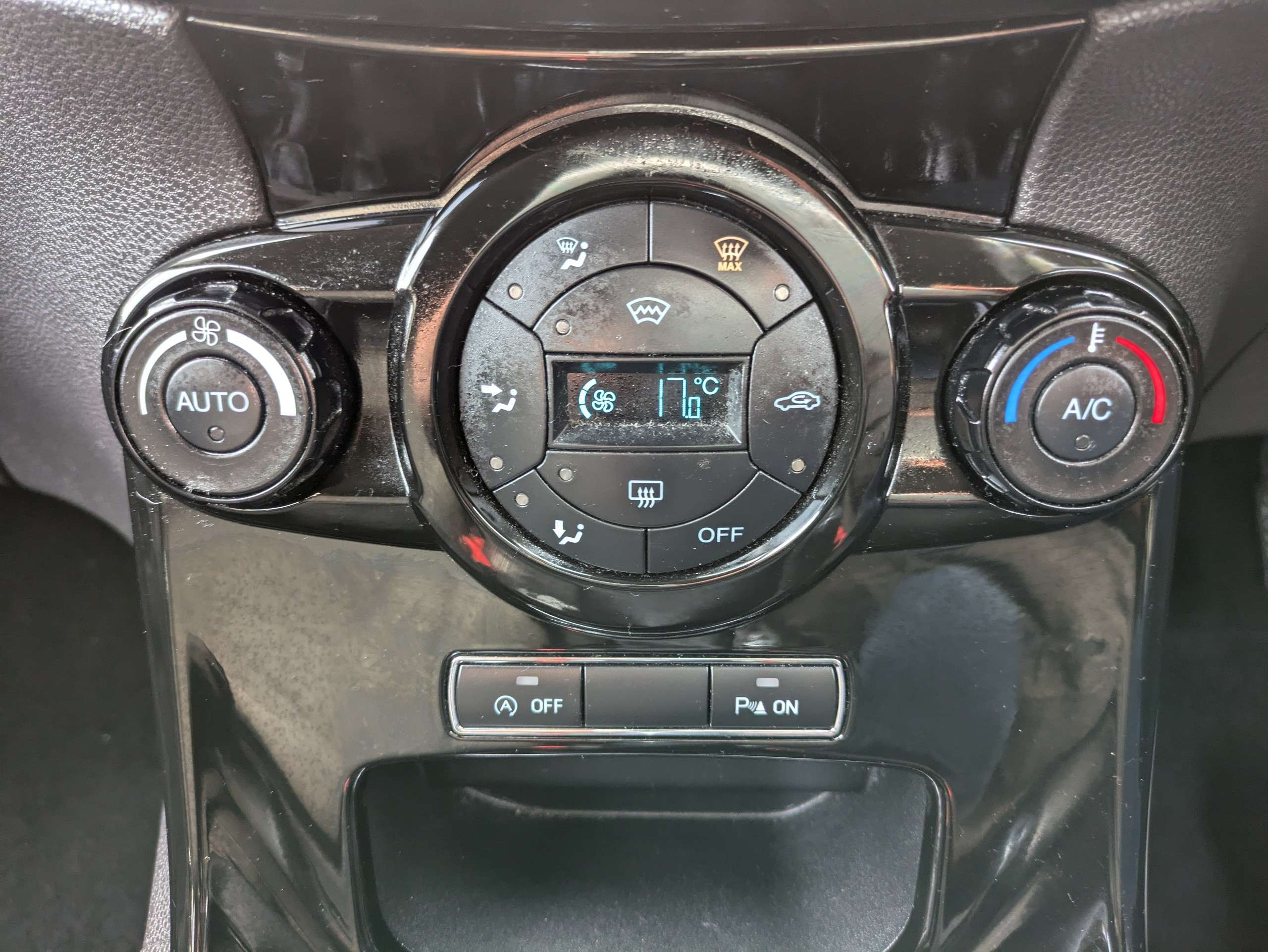 2012 FORD FIESTA 2012 FORD FIESTA