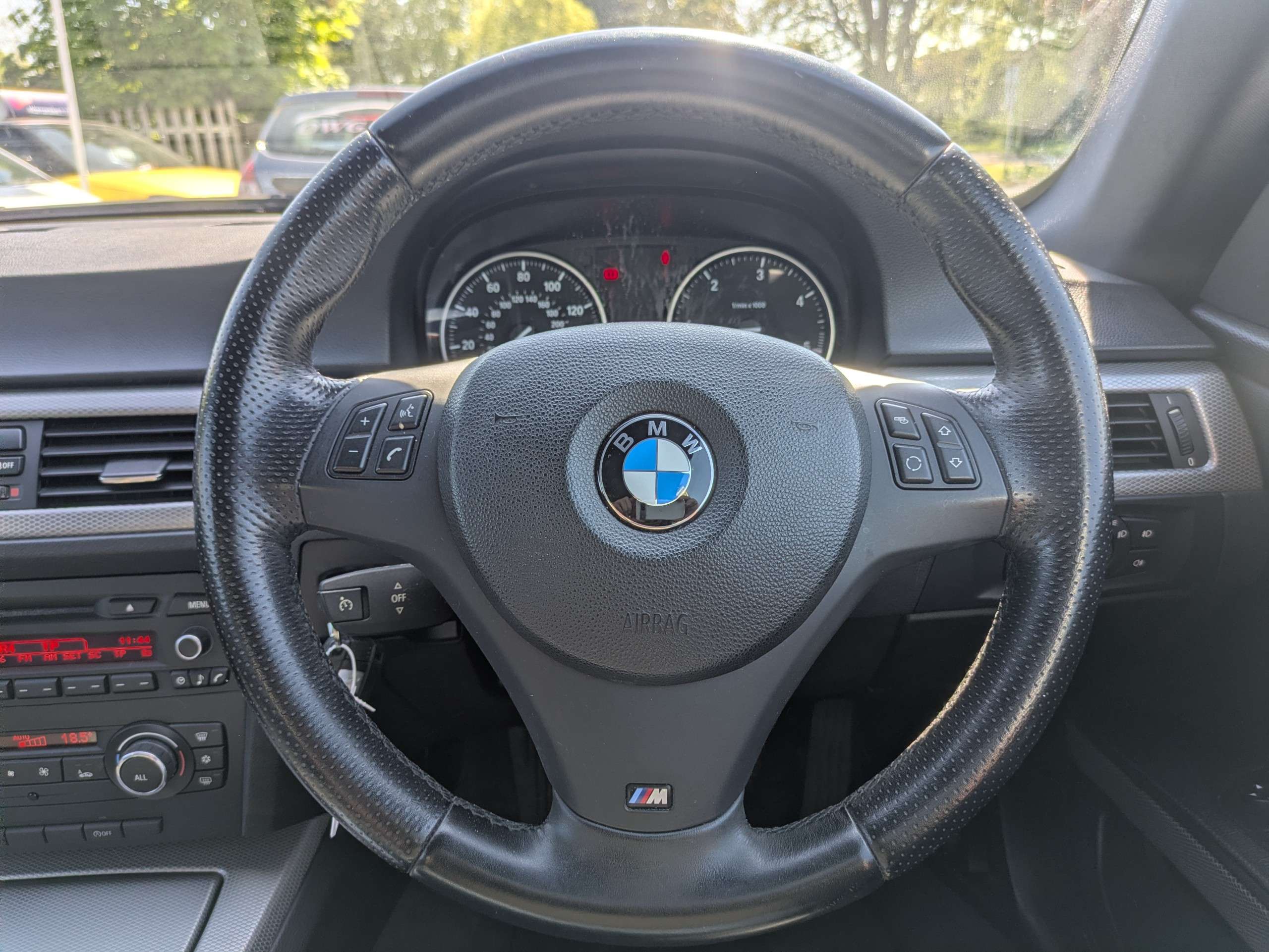 2011 BMW 3 SERIES 2011 BMW 3 SERIES