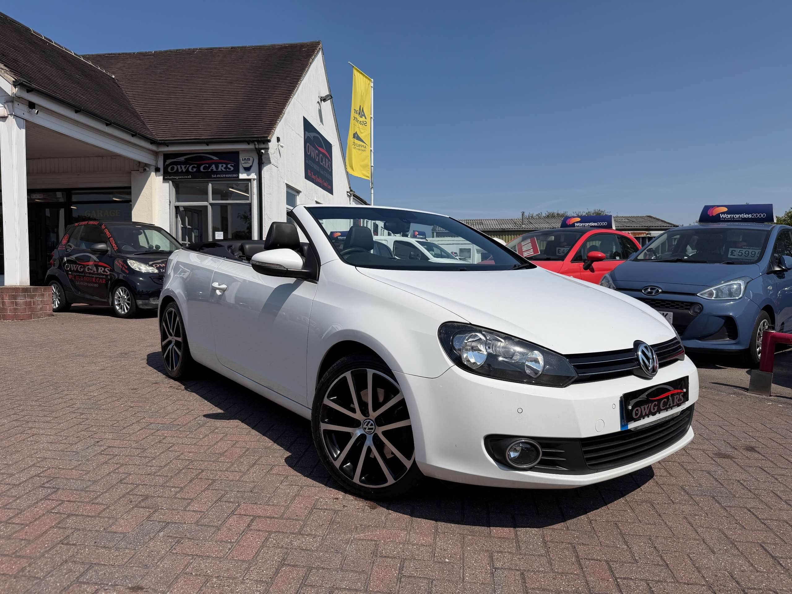 A 2012 VOLKSWAGEN GOLF 1.4 TSI GT Cabriolet 2dr Petrol DSG Euro 5 (160 ps) A 2012 VOLKSWAGEN GOLF 1.4 TSI GT Cabriolet 2dr Petrol DSG Euro 5 (160 ps)