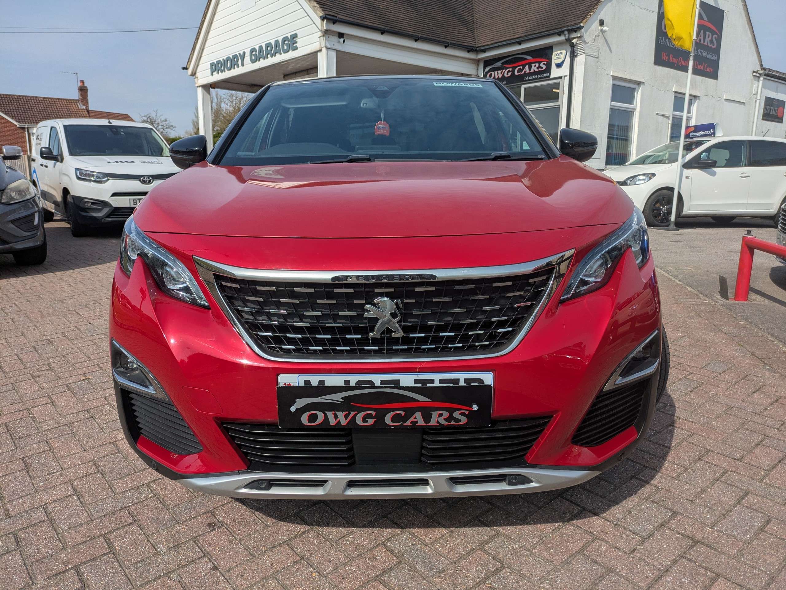 A 2017 PEUGEOT 3008 1.6 BlueHDi GT Line SUV 5dr Diesel Manual Euro 6 (s/s) (120 ps) A 2017 PEUGEOT 3008 1.6 BlueHDi GT Line SUV 5dr Diesel Manual Euro 6 (s/s) (120 ps)