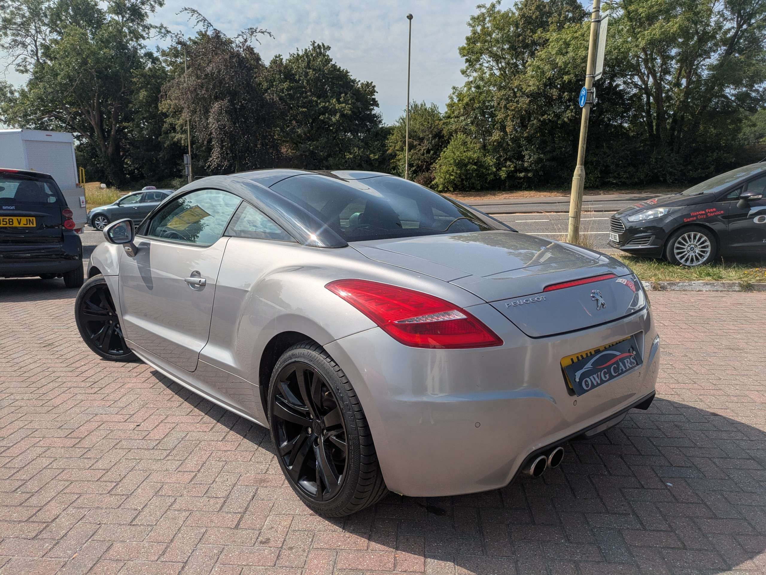 2015 PEUGEOT RCZ 2015 PEUGEOT RCZ
