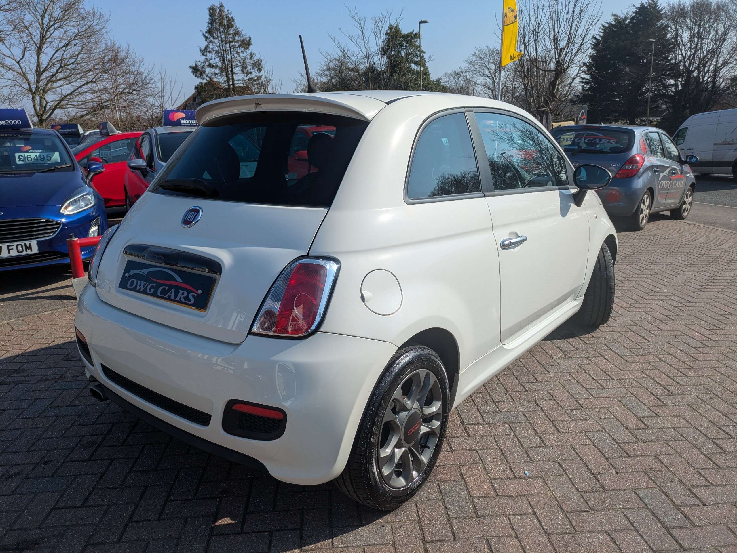 2013 FIAT 500 2013 FIAT 500