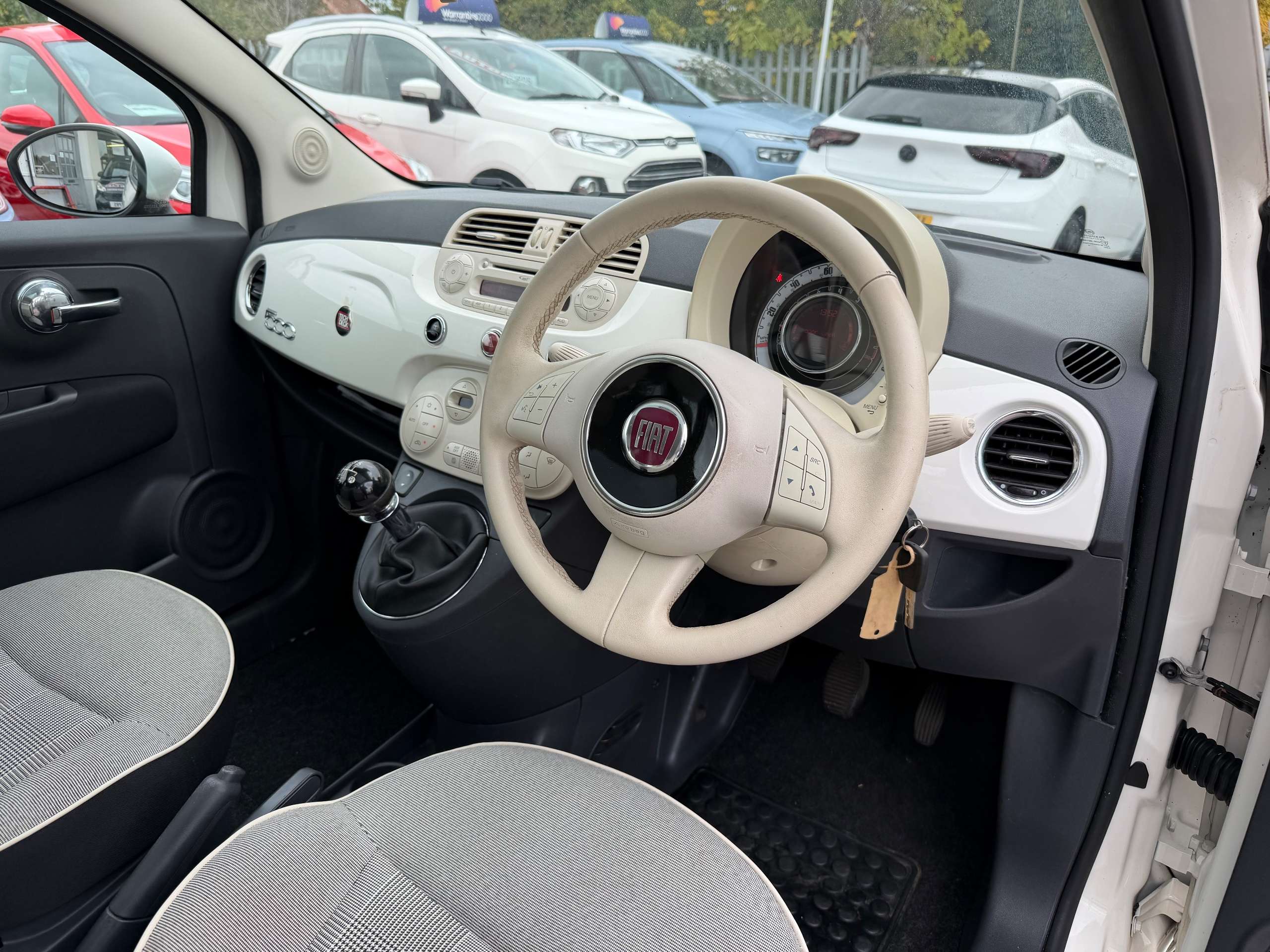 2015 FIAT 500 2015 FIAT 500