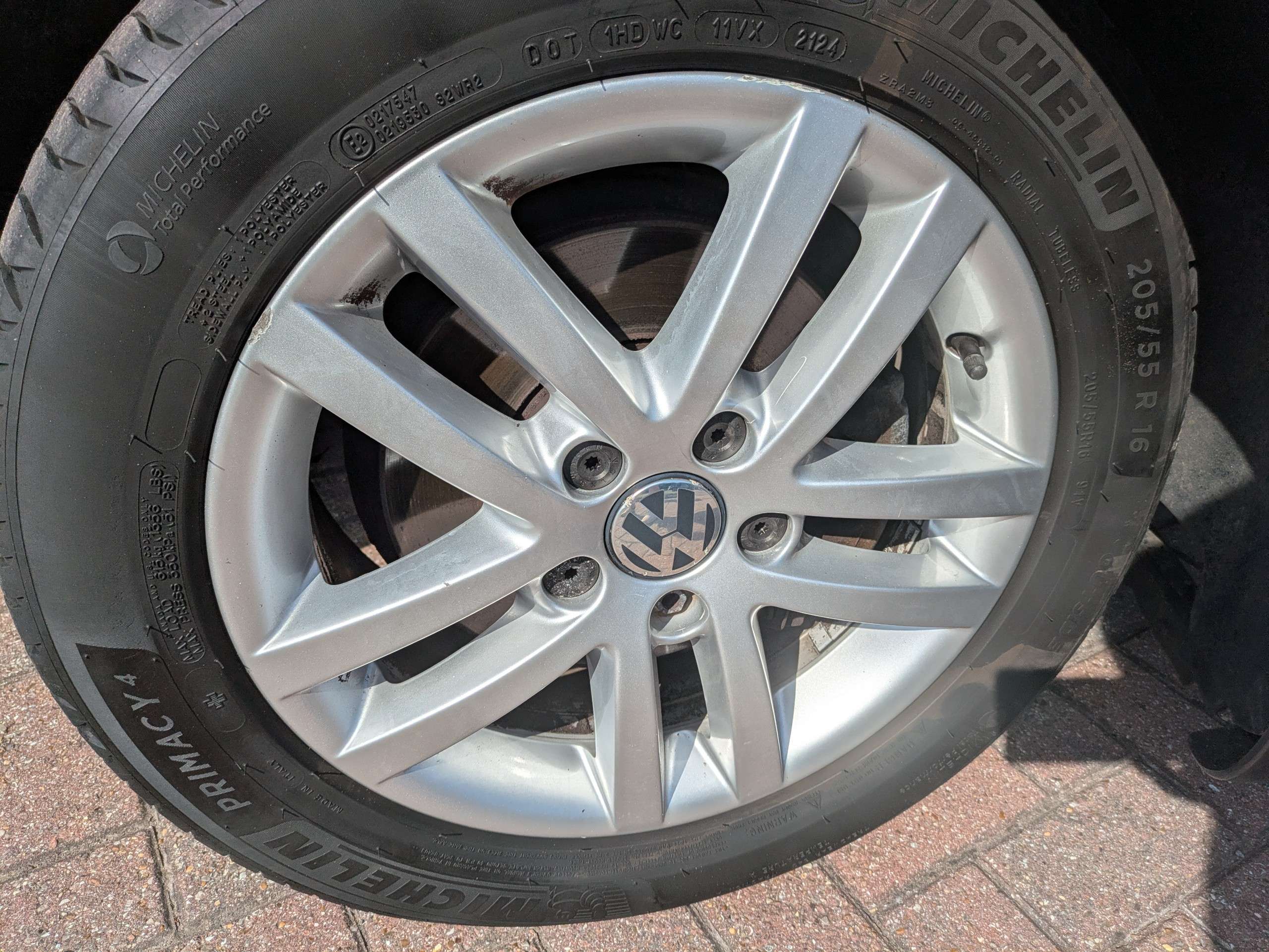 2014 VOLKSWAGEN TOURAN 2014 VOLKSWAGEN TOURAN