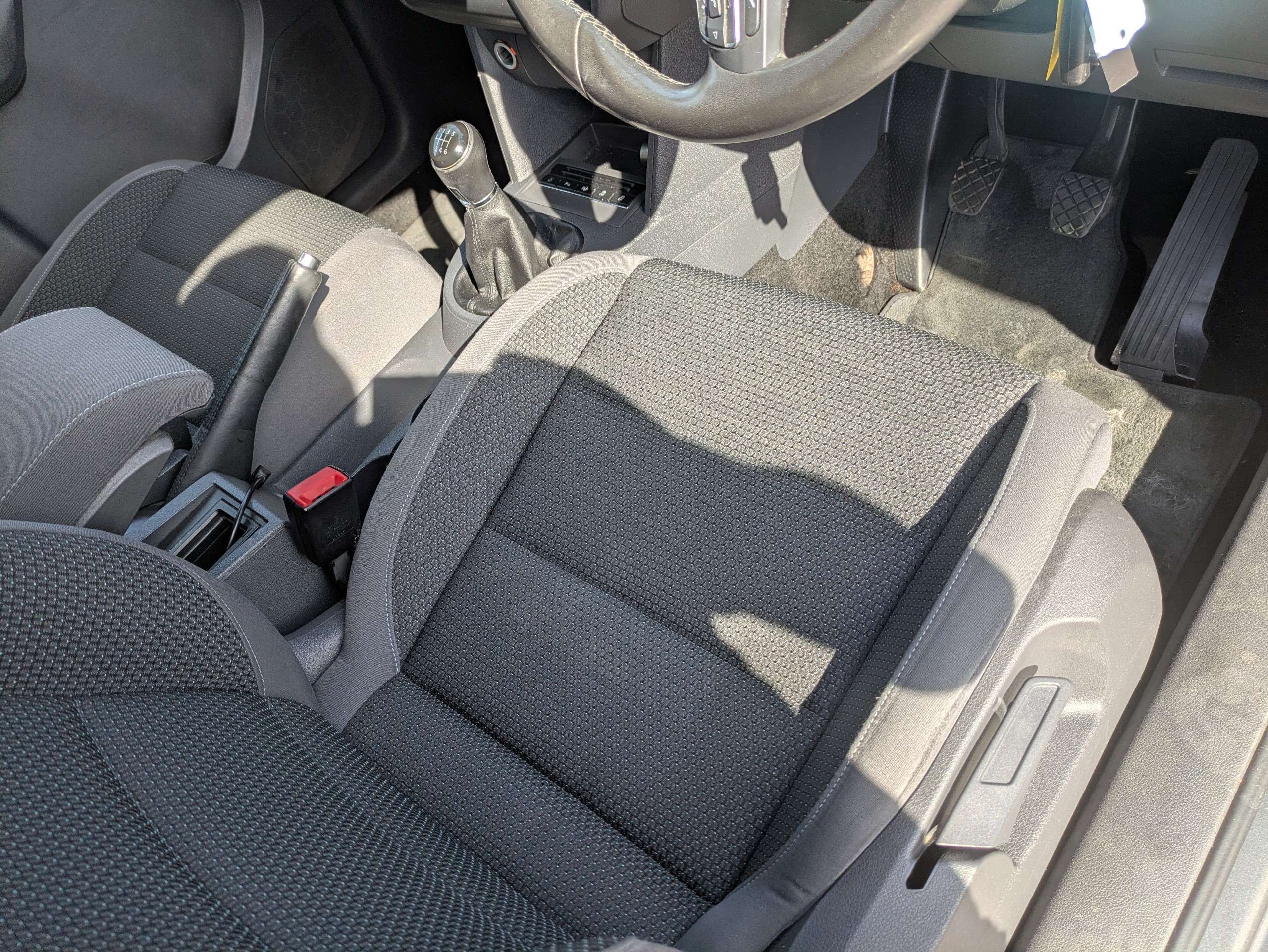 2014 VOLKSWAGEN TOURAN 2014 VOLKSWAGEN TOURAN