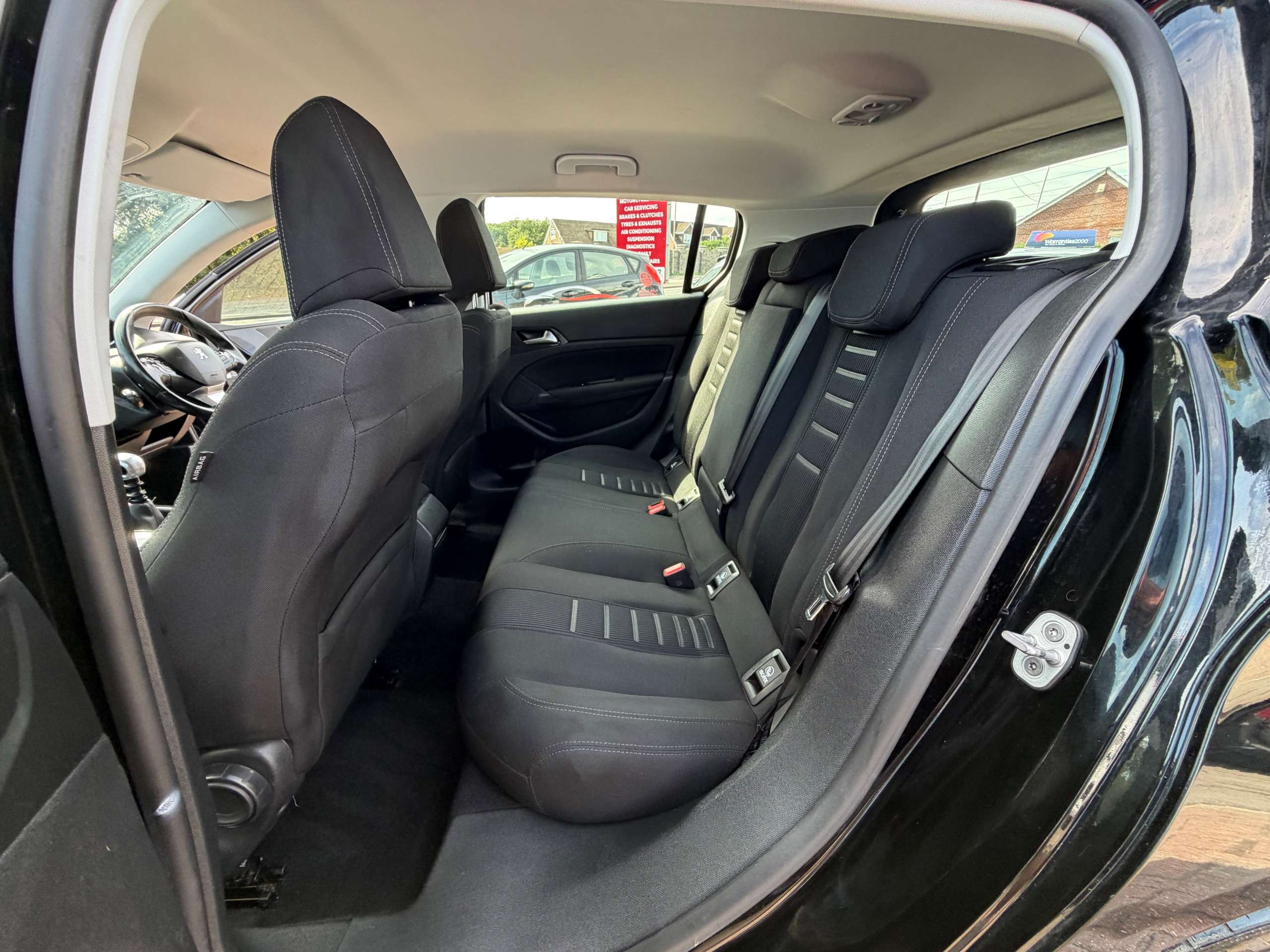 2014 PEUGEOT 308 2014 PEUGEOT 308