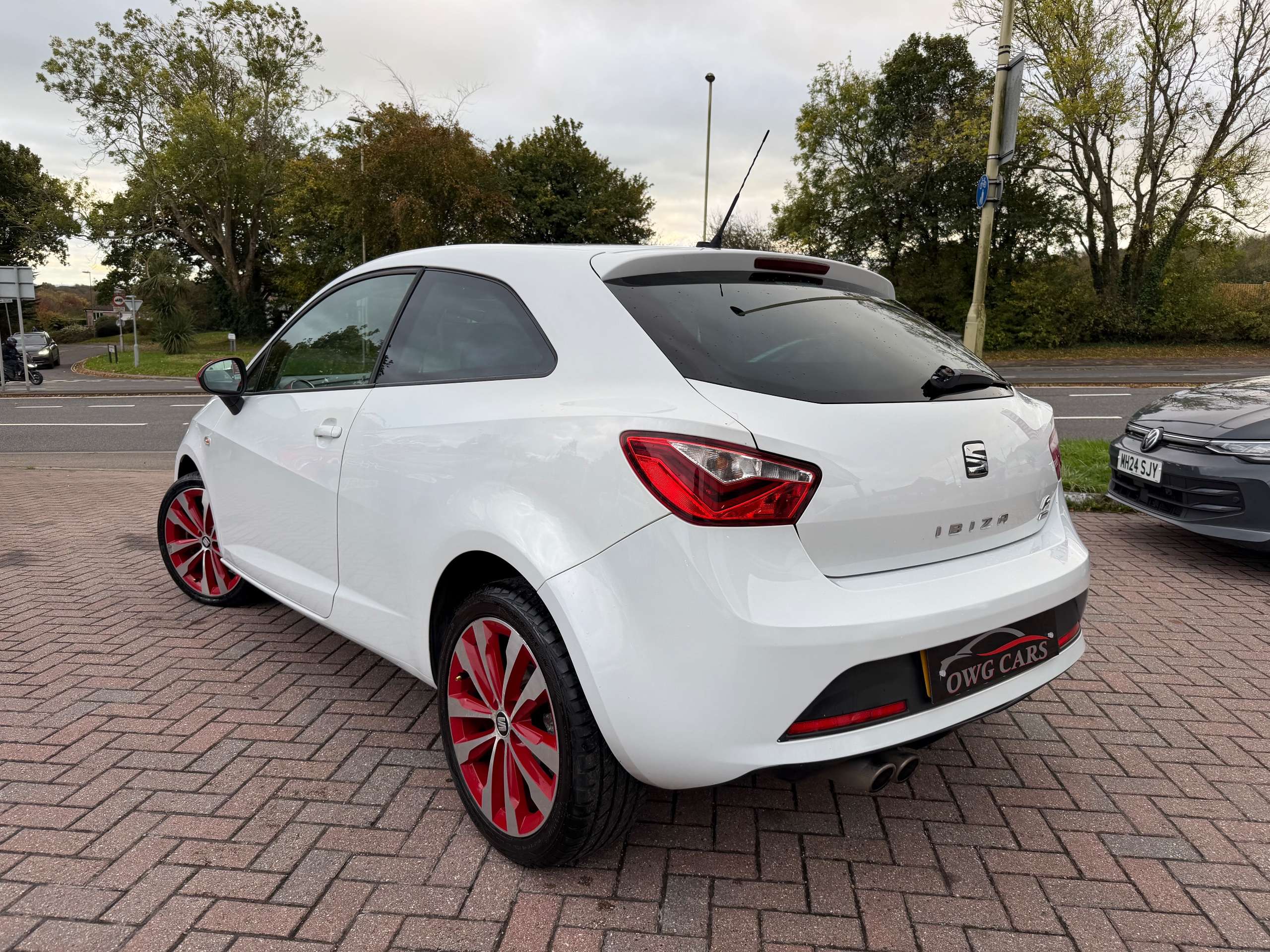 2016 SEAT IBIZA 2016 SEAT IBIZA