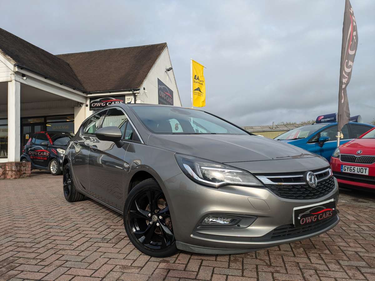 Check out this Vauxhall Astra 2016 Petrol Automatic