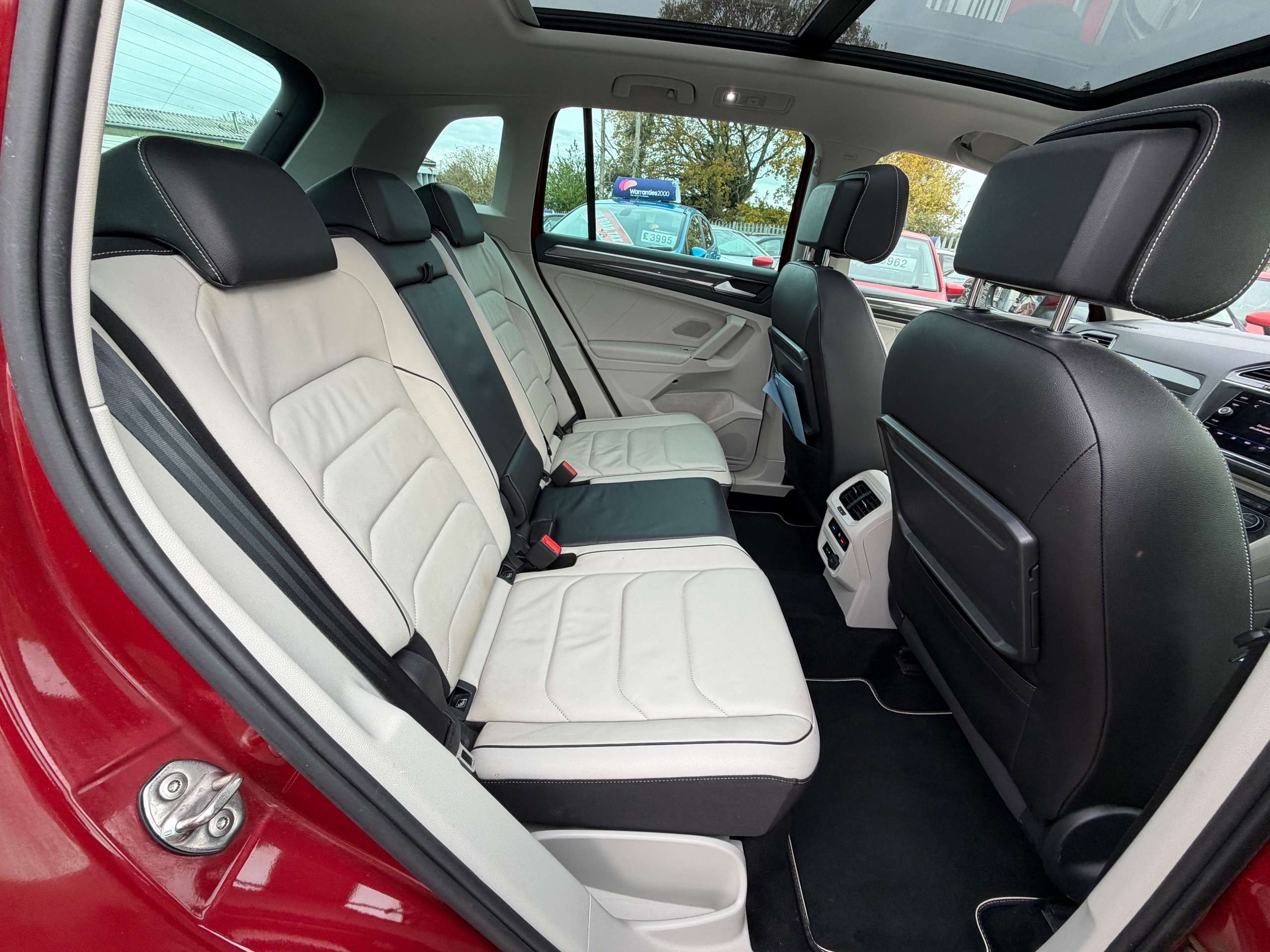 2018 VOLKSWAGEN TIGUAN 2018 VOLKSWAGEN TIGUAN