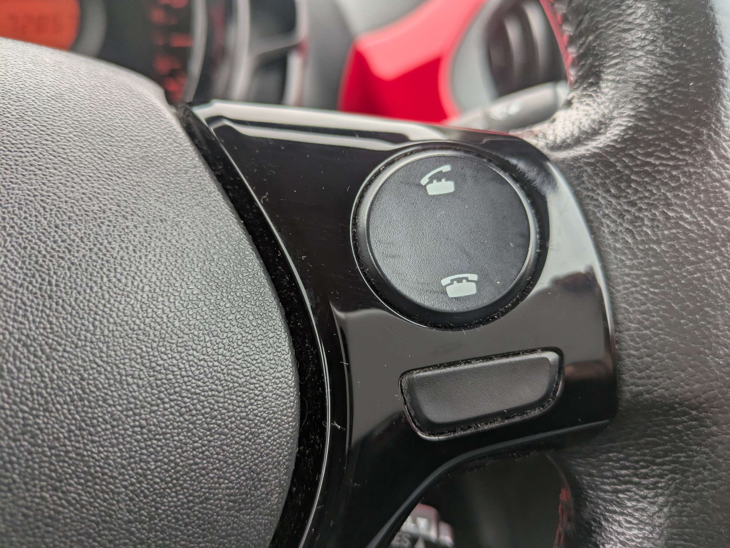 2016 TOYOTA AYGO 2016 TOYOTA AYGO