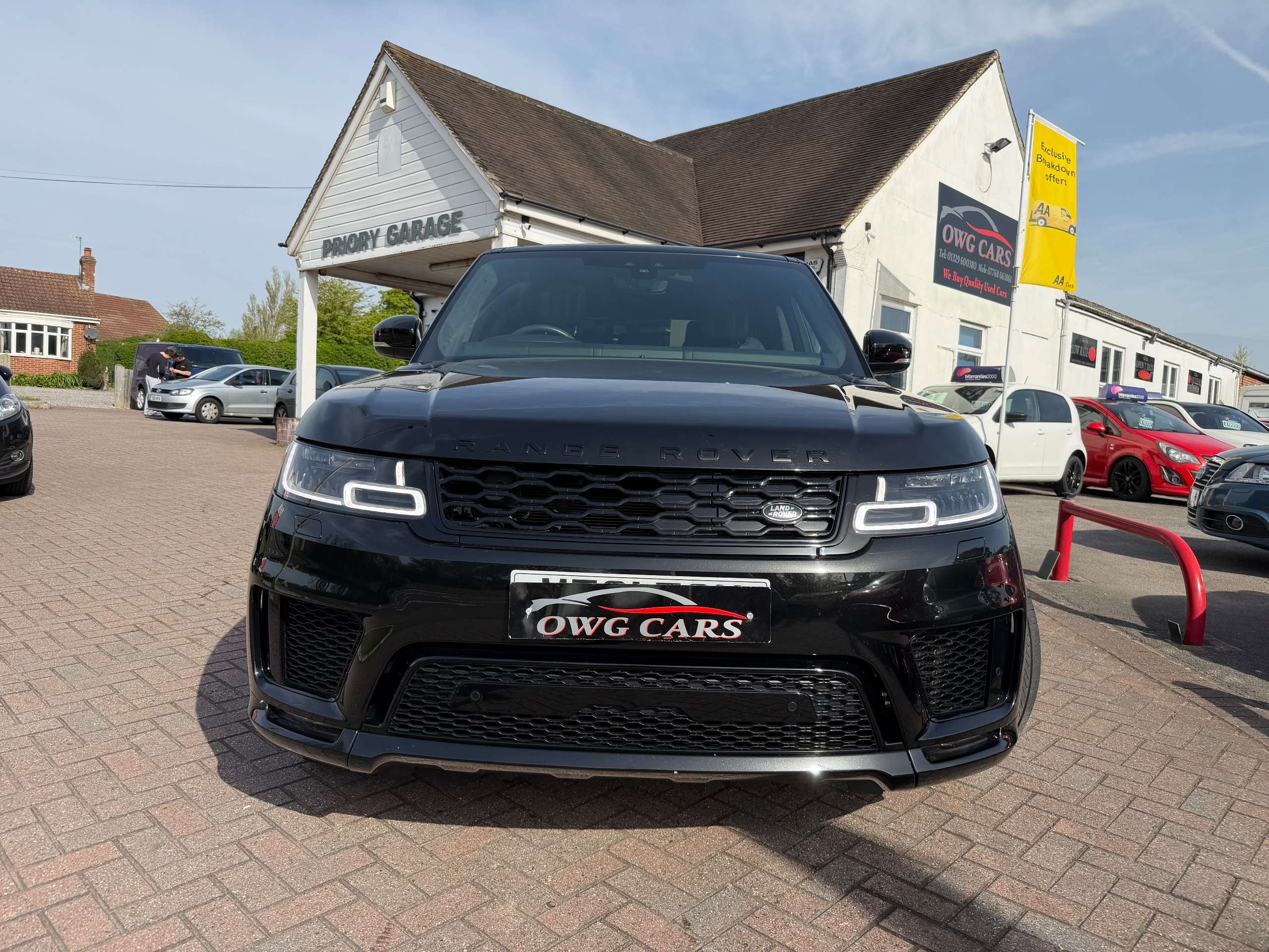 A 2021 LAND ROVER RANGE ROVER SPORT 2.0 P400e 13.1kWh GPF Autobiography Dynamic SUV 5dr Petrol Plug-in Hybrid Auto 4WD Euro 6 (s/s) (404 ps) A 2021 LAND ROVER RANGE ROVER SPORT 2.0 P400e 13.1kWh GPF Autobiography Dynamic SUV 5dr Petrol Plug-in Hybrid Auto 4WD Euro 6 (s/s) (404 ps)