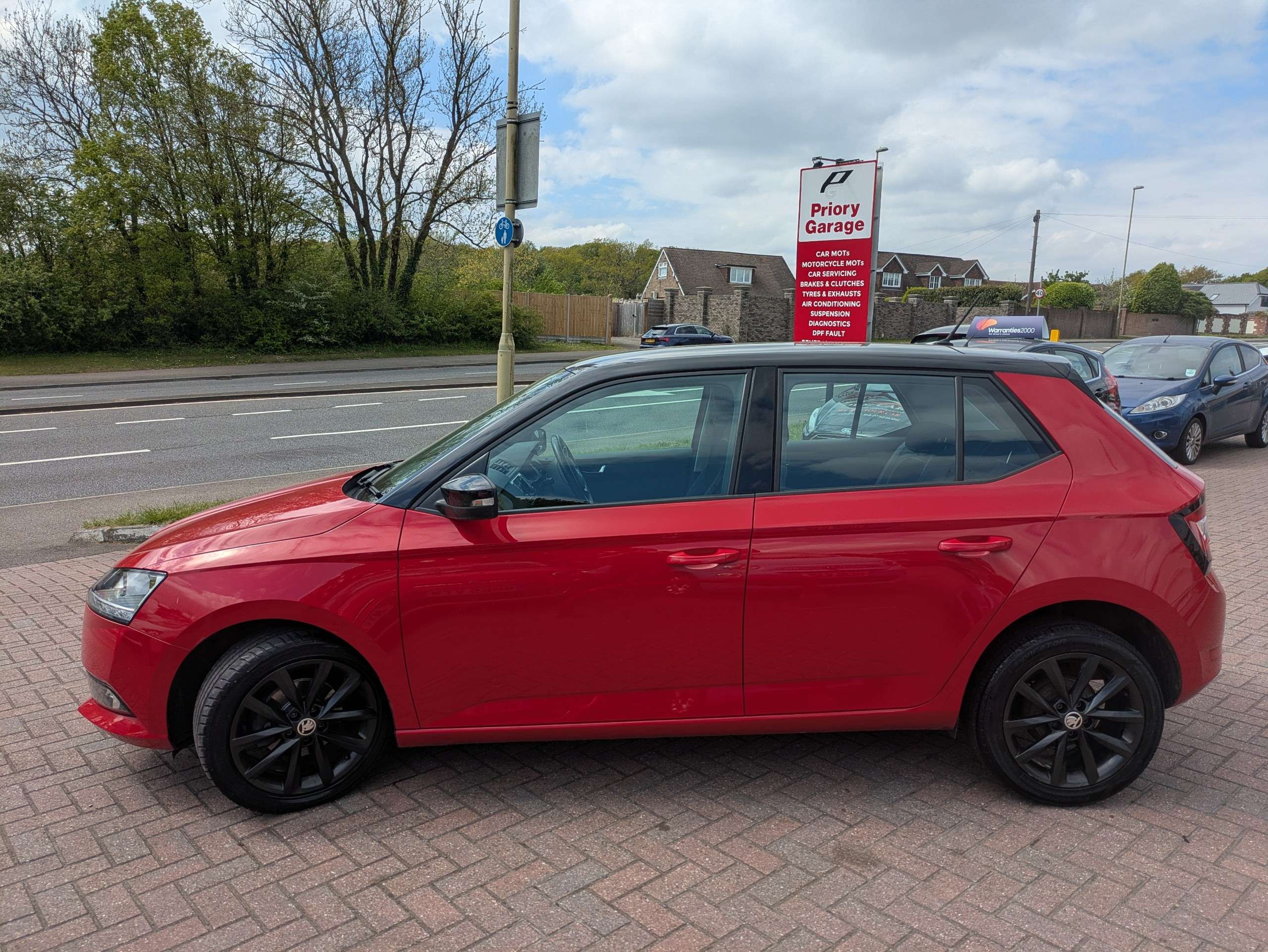 A 2019 SKODA FABIA 1.0 TSI Colour Edition Hatchback 5dr Petrol Manual Euro 6 (s/s) (95 ps) A 2019 SKODA FABIA 1.0 TSI Colour Edition Hatchback 5dr Petrol Manual Euro 6 (s/s) (95 ps)