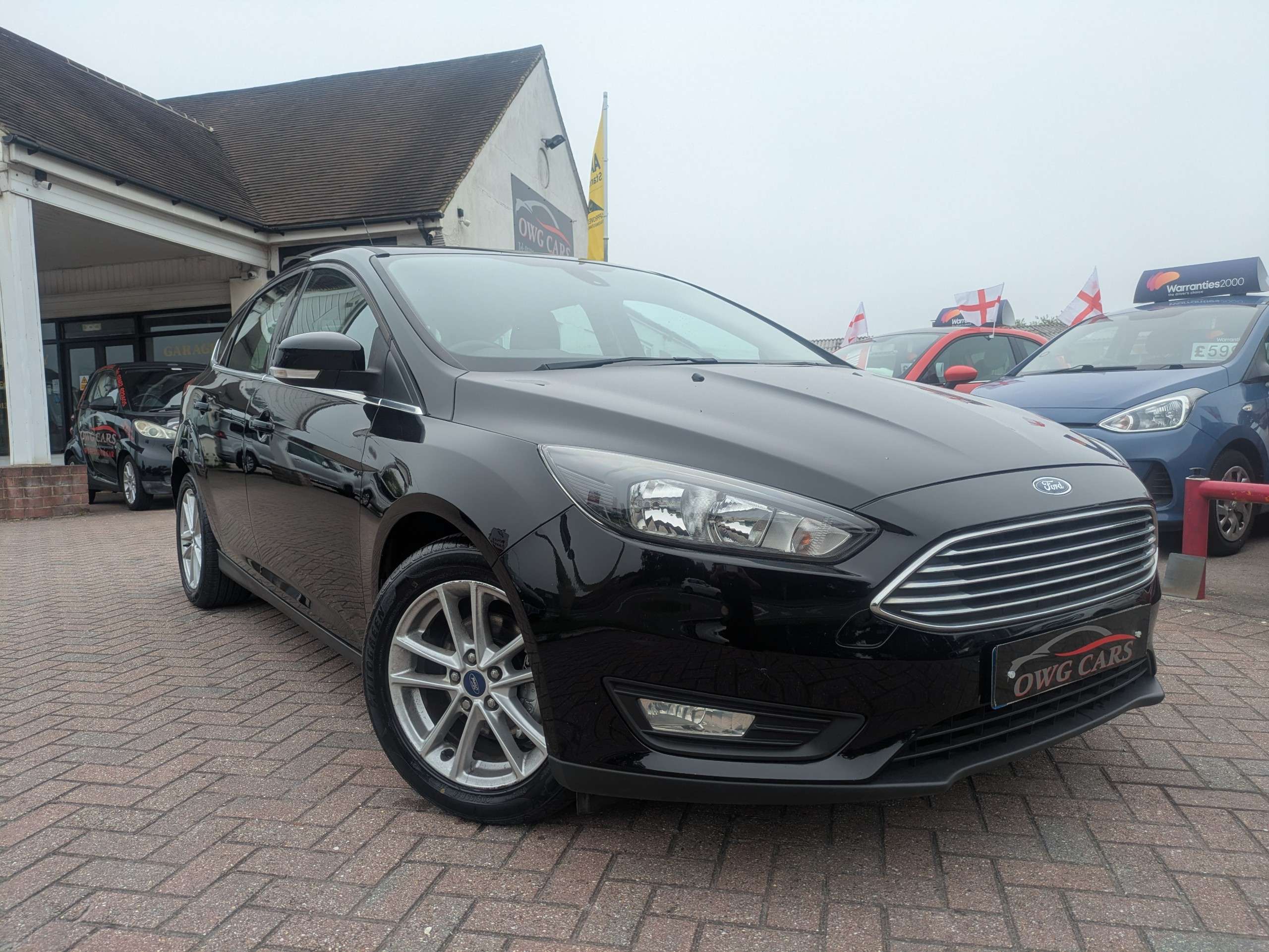 A 2016 FORD FOCUS 1.0T EcoBoost Zetec Hatchback 5dr Petrol Manual Euro 6 (s/s) (125 ps) A 2016 FORD FOCUS 1.0T EcoBoost Zetec Hatchback 5dr Petrol Manual Euro 6 (s/s) (125 ps)