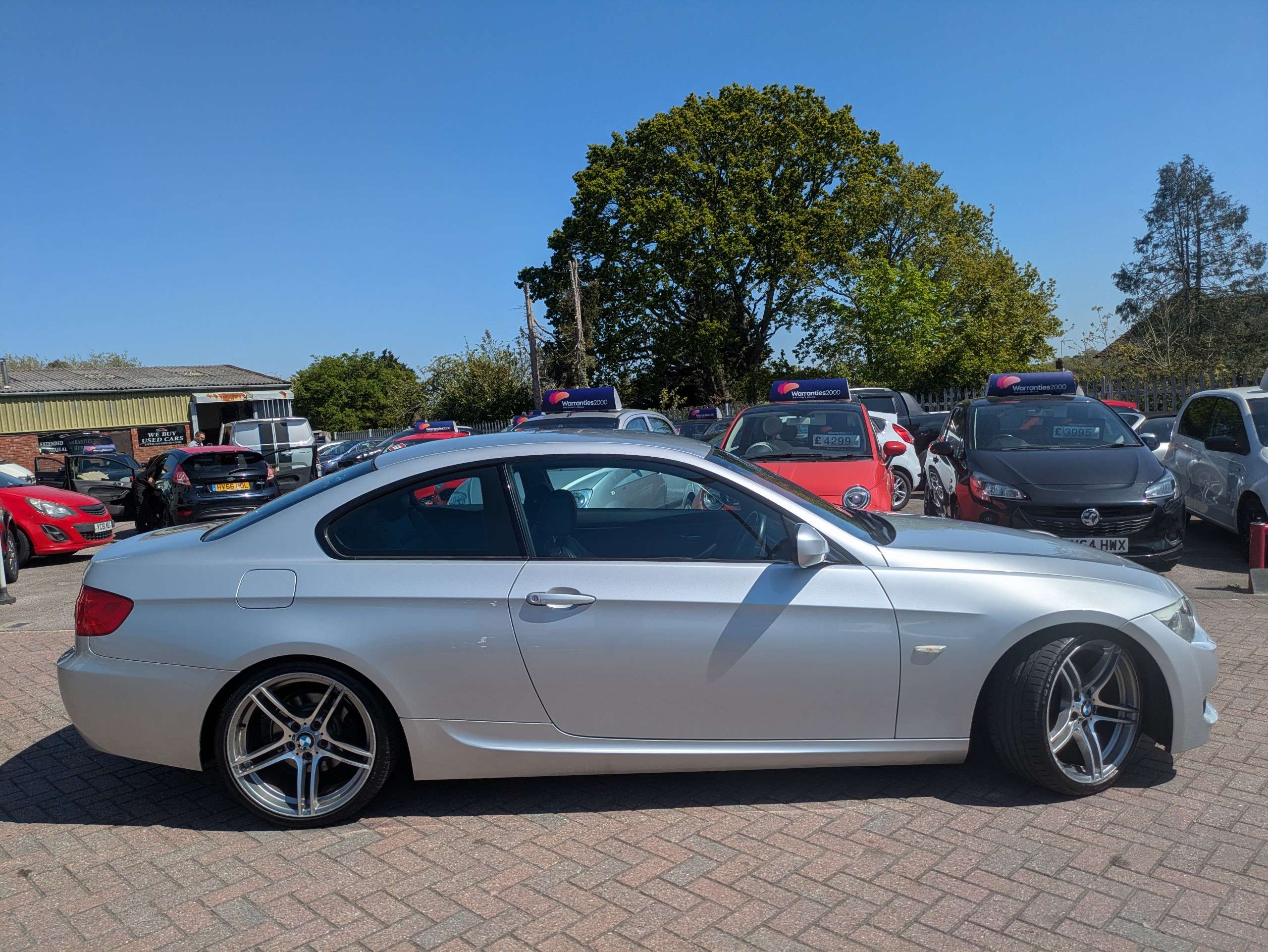 2011 BMW 3 SERIES 2011 BMW 3 SERIES