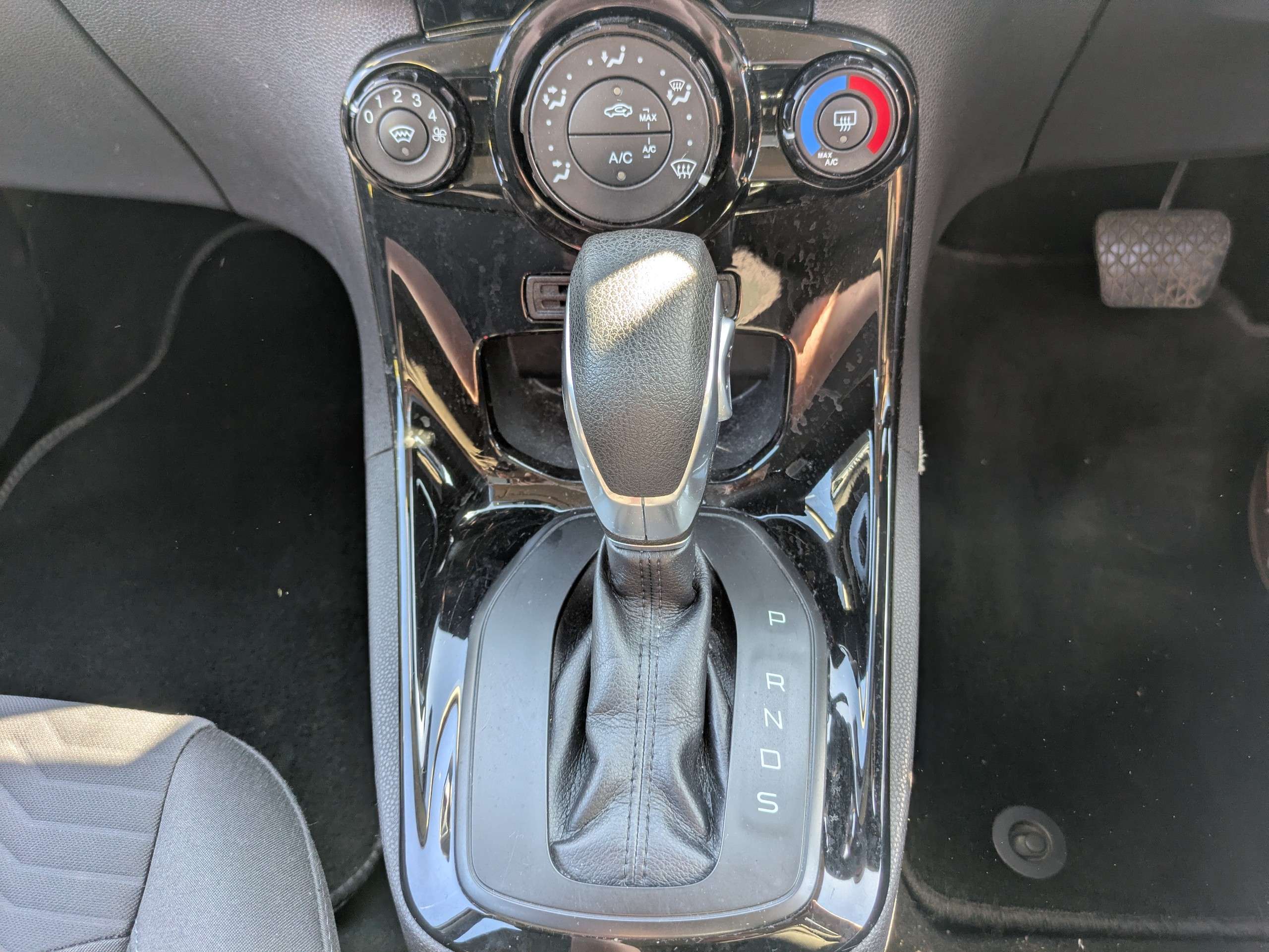 2014 FORD FIESTA 2014 FORD FIESTA