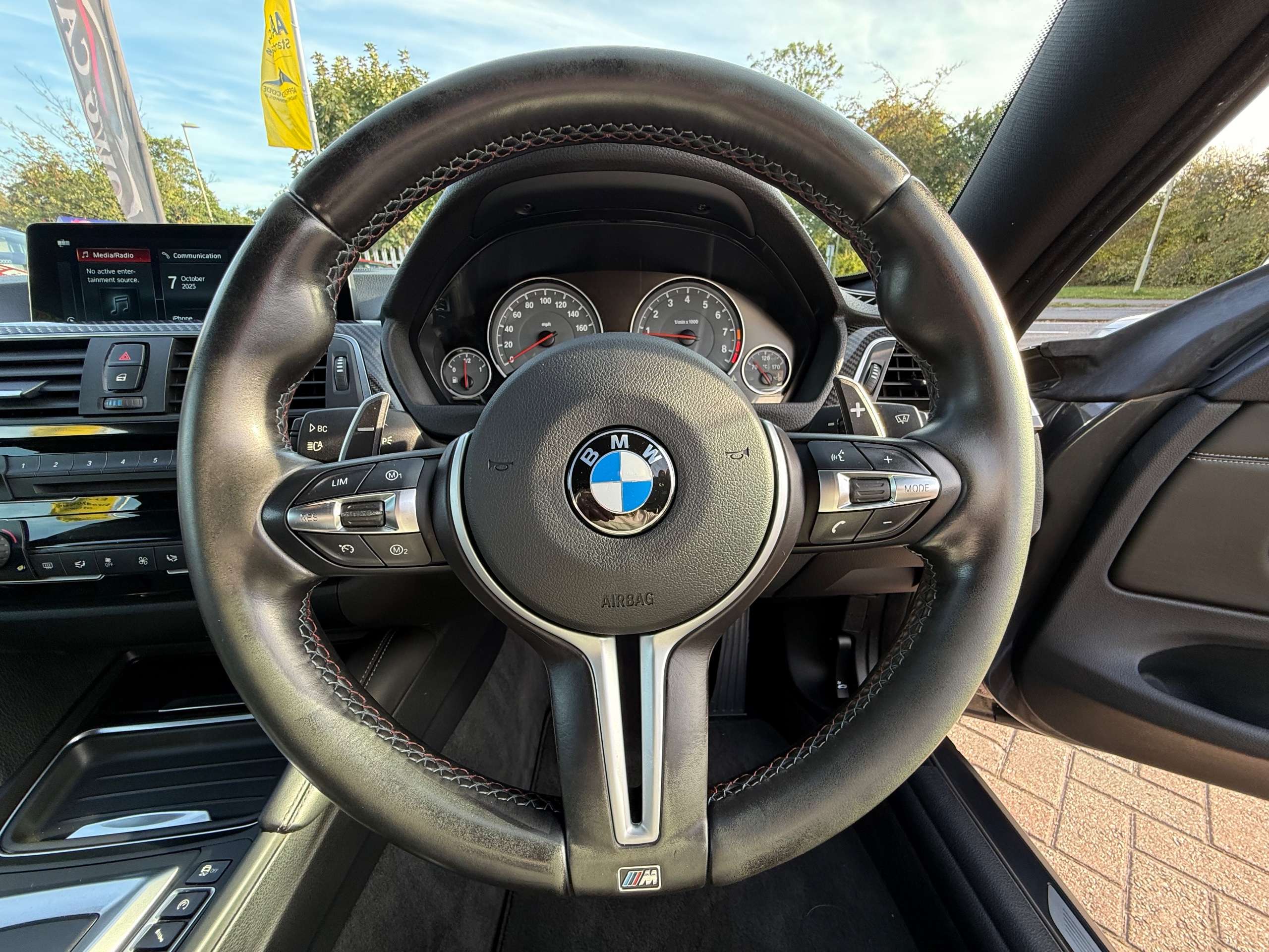 2015 BMW M4 2015 BMW M4