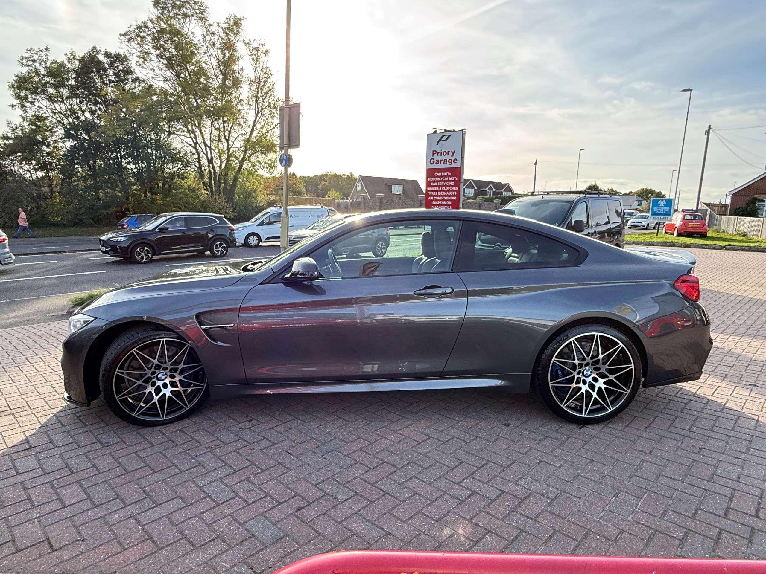 2015 BMW M4 2015 BMW M4