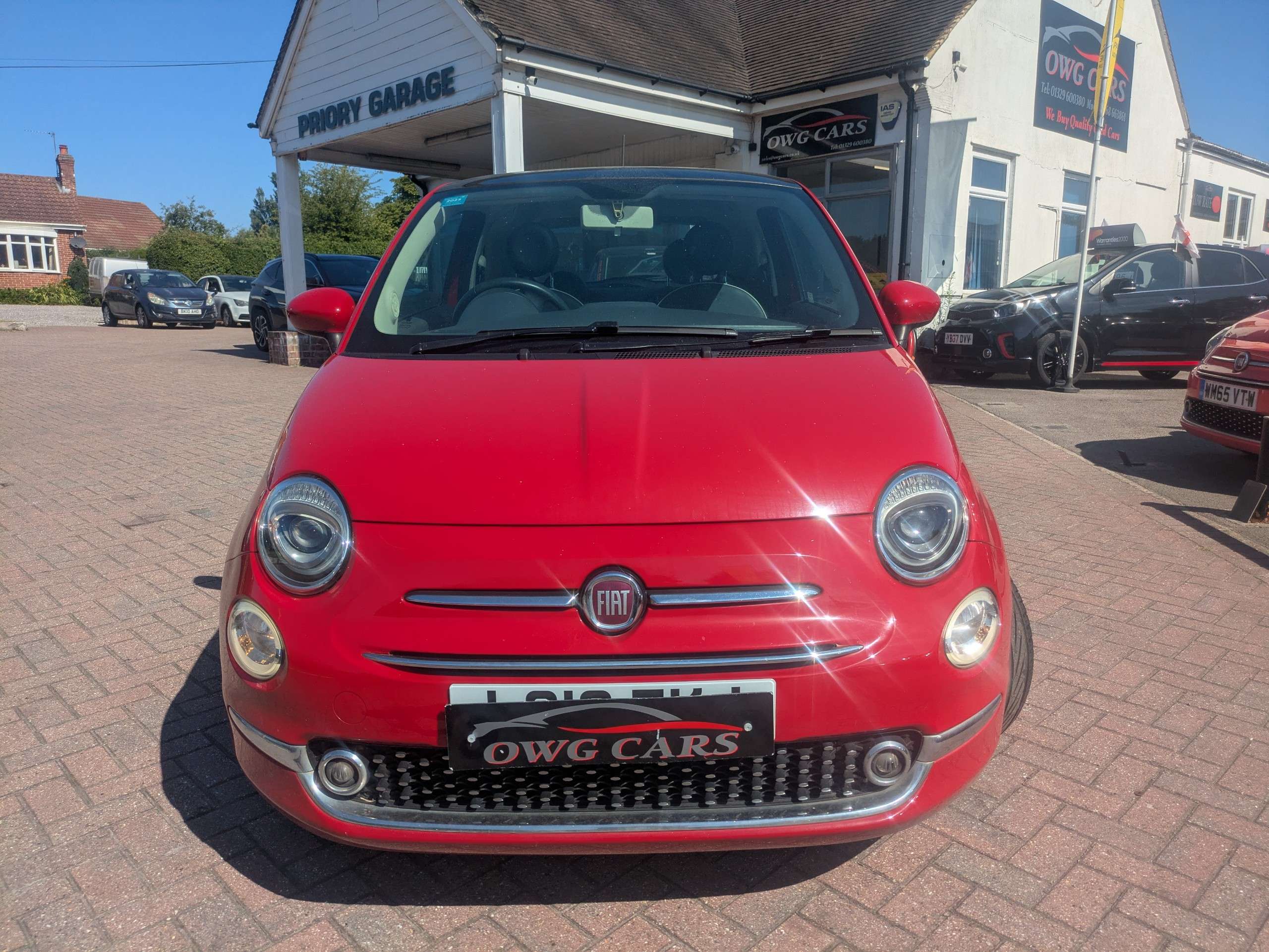 A 2016 FIAT 500 1.2 Lounge Hatchback 3dr Petrol Manual Euro 6 (s/s) (69 bhp) A 2016 FIAT 500 1.2 Lounge Hatchback 3dr Petrol Manual Euro 6 (s/s) (69 bhp)