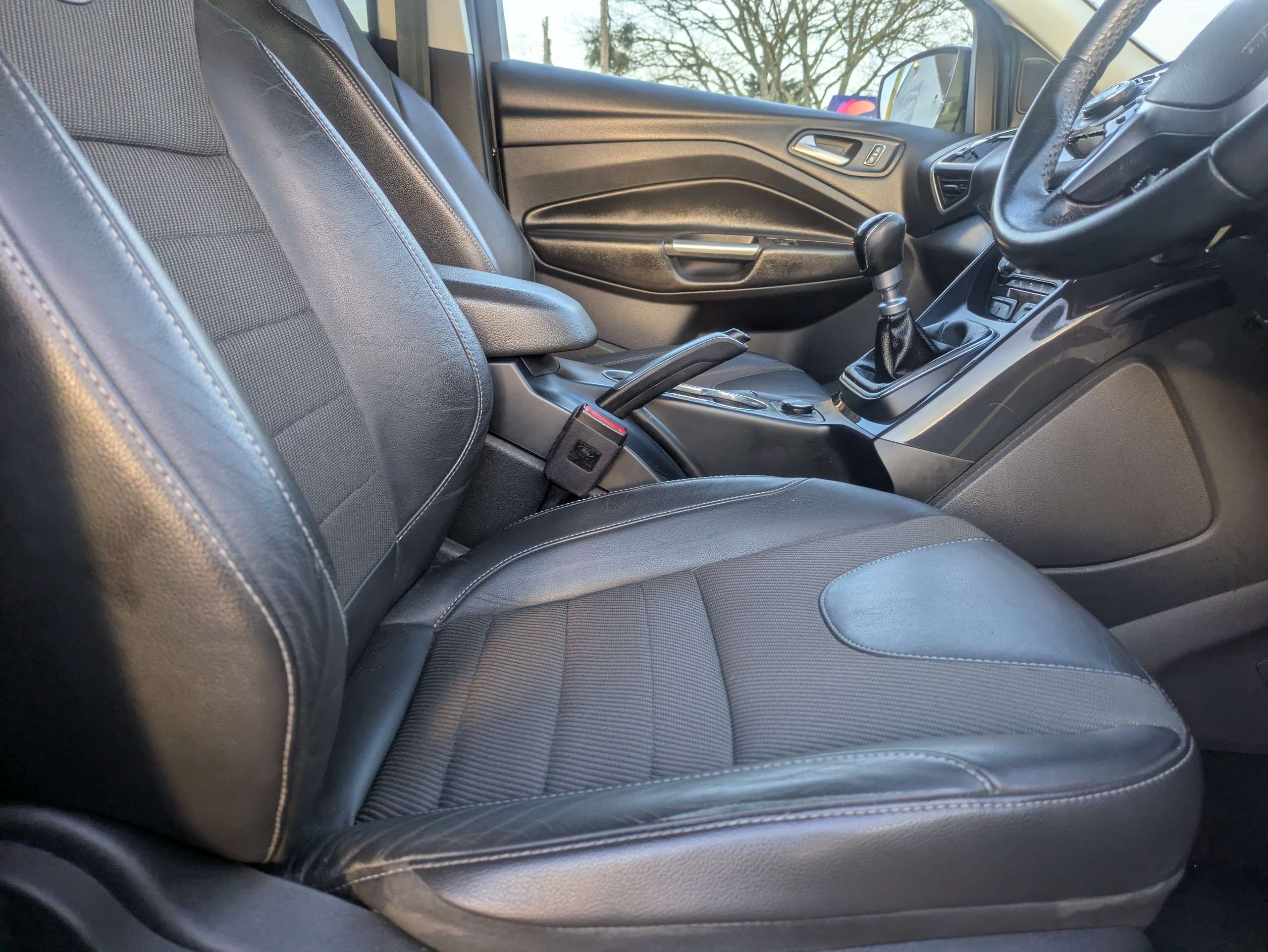 2015 FORD KUGA 2015 FORD KUGA