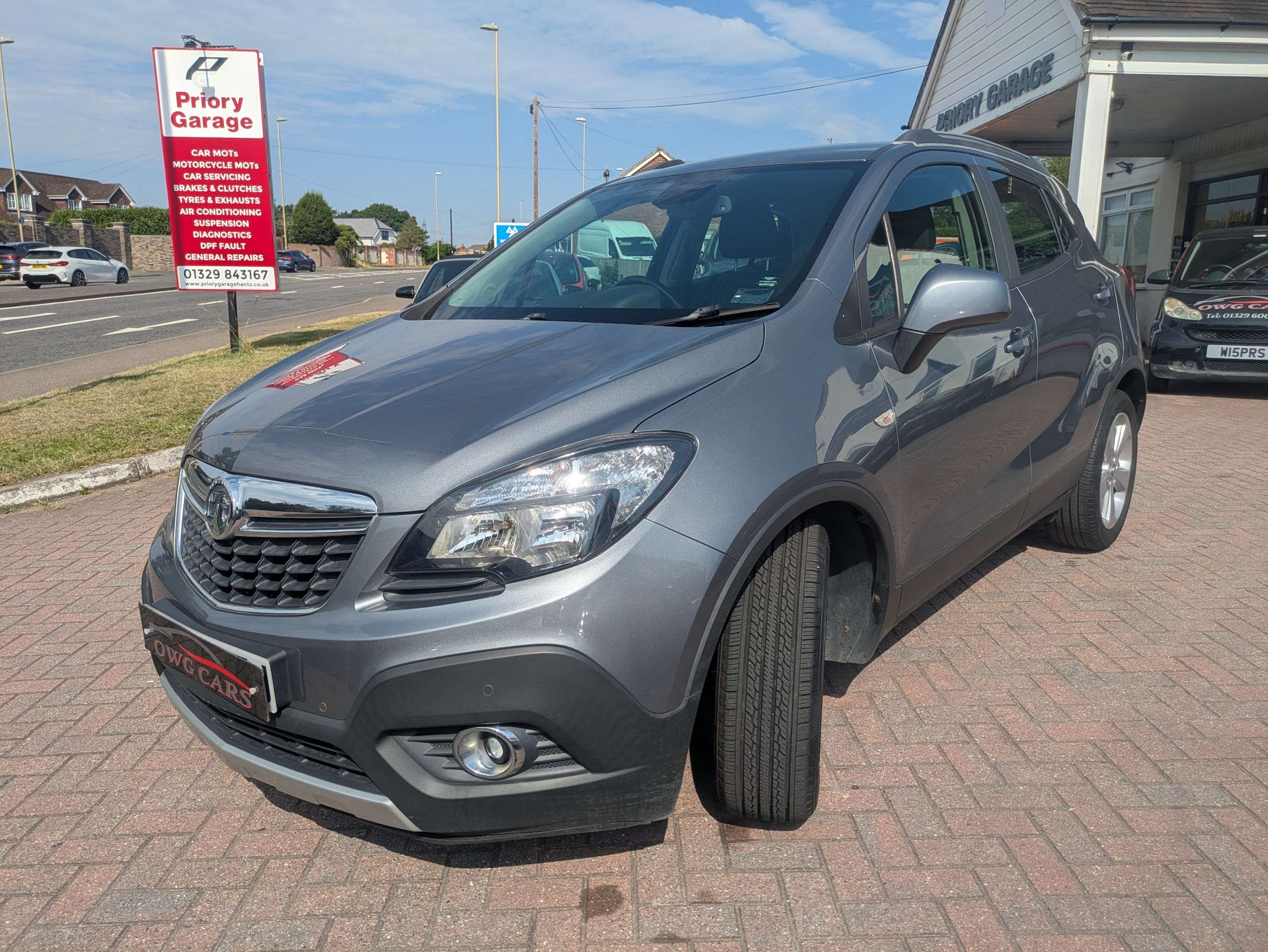 A 2014 VAUXHALL MOKKA 1.4T Tech Line SUV 5dr Petrol Manual 2WD Euro 5 (s/s) (140 ps) A 2014 VAUXHALL MOKKA 1.4T Tech Line SUV 5dr Petrol Manual 2WD Euro 5 (s/s) (140 ps)