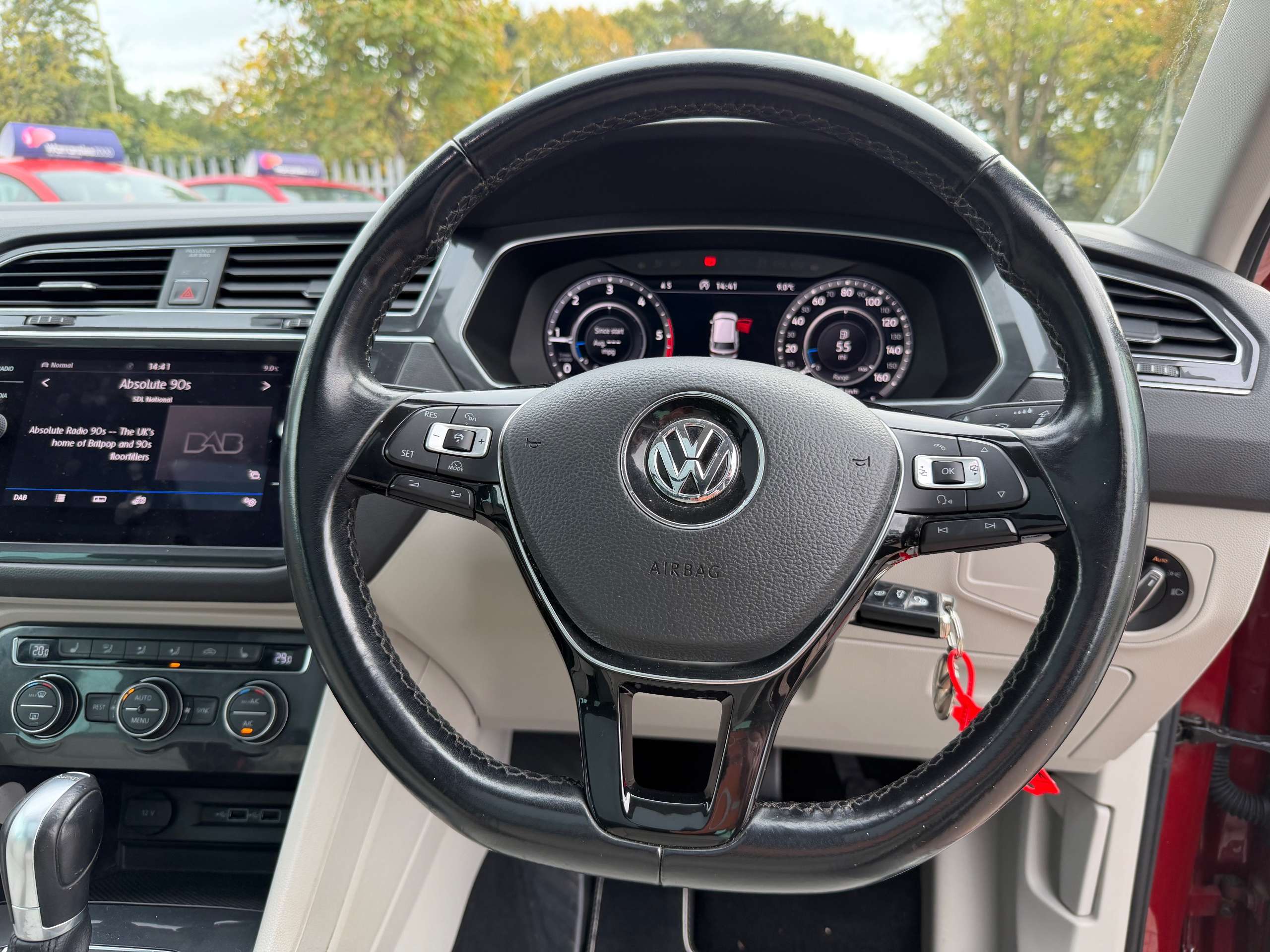 2018 VOLKSWAGEN TIGUAN 2018 VOLKSWAGEN TIGUAN