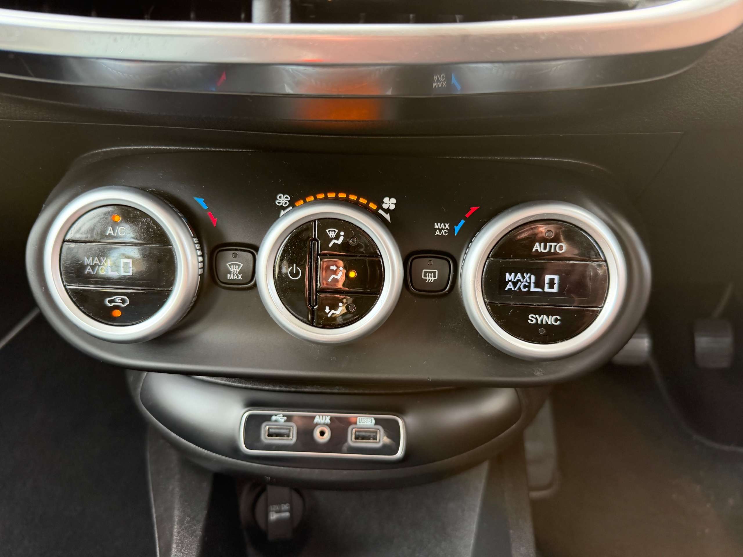 2018 FIAT 500X 2018 FIAT 500X