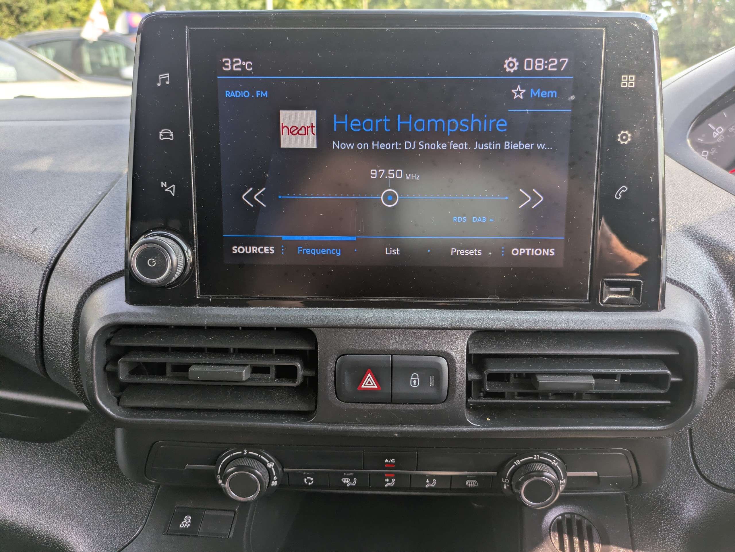 2019 PEUGEOT PARTNER 2019 PEUGEOT PARTNER