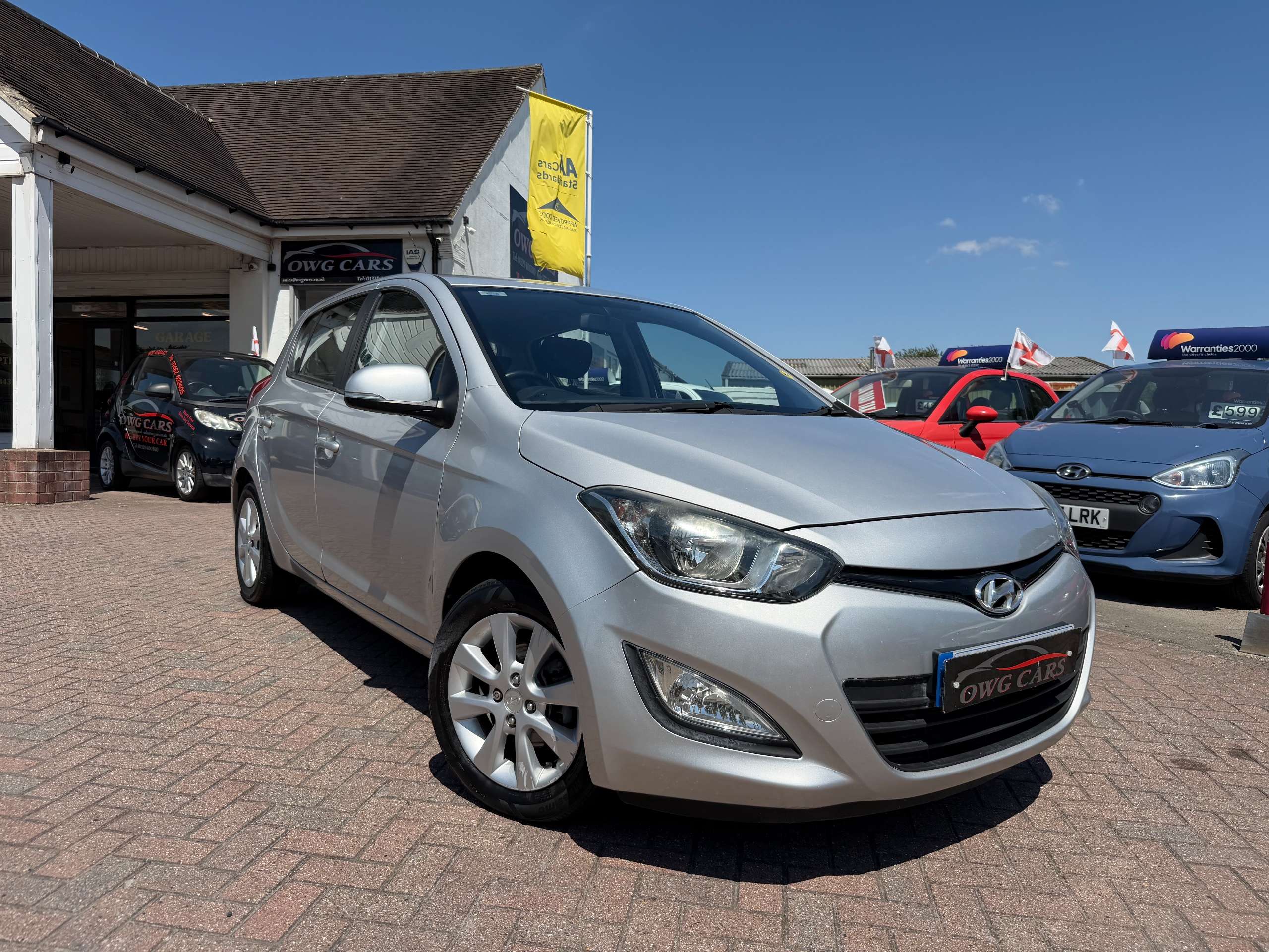 A 2012 HYUNDAI I20 1.4 Active Hatchback 5dr Petrol Manual Euro 5 (100 ps) A 2012 HYUNDAI I20 1.4 Active Hatchback 5dr Petrol Manual Euro 5 (100 ps)