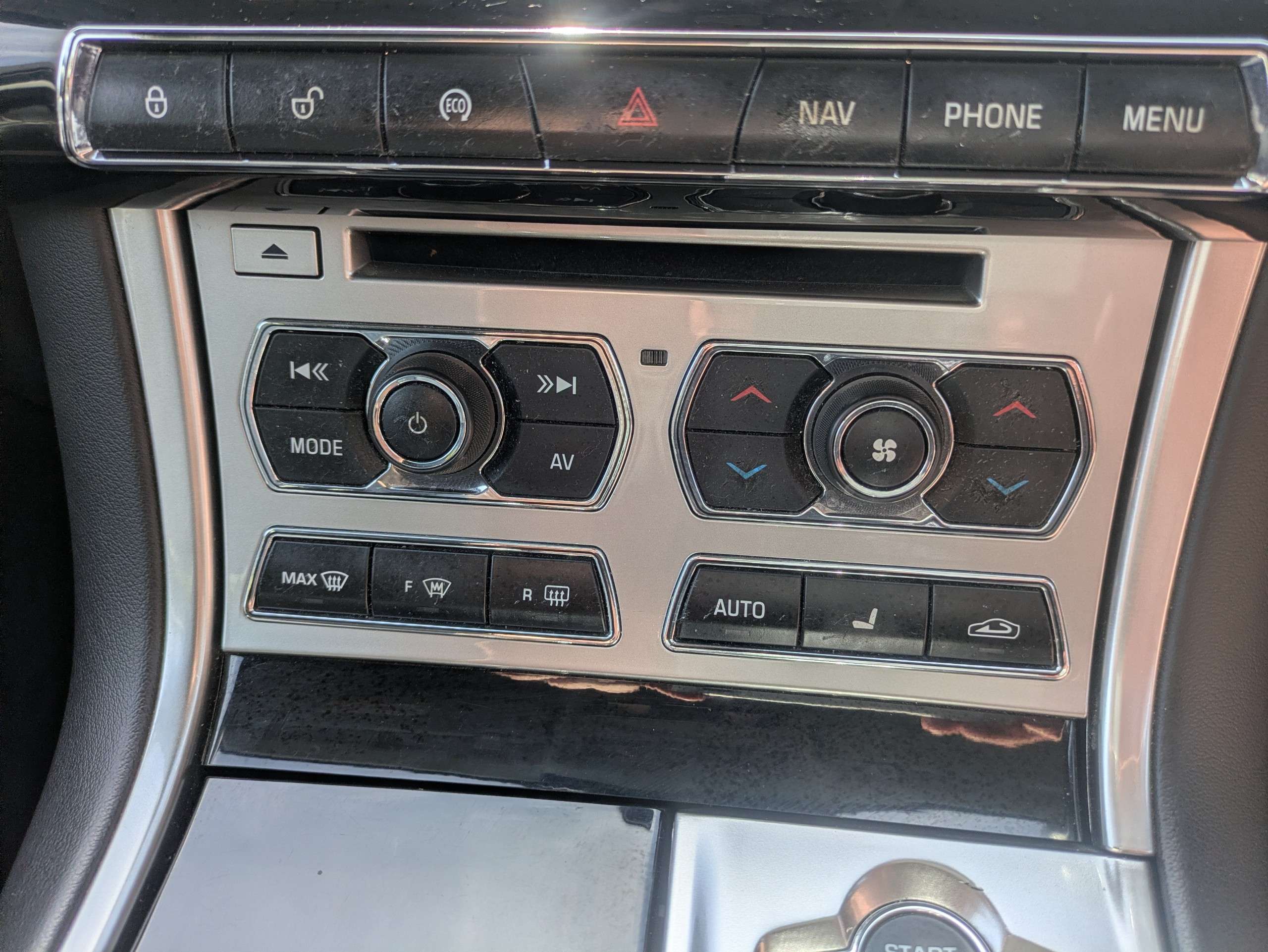 2014 JAGUAR XF 2014 JAGUAR XF