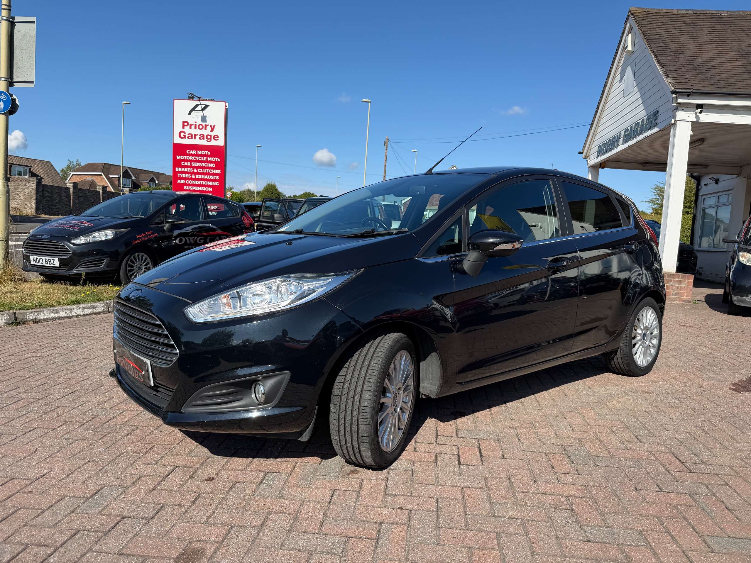 A 2014 FORD FIESTA 1.0 Titanium Hatchback 5dr Petrol Manual Euro 5 (s/s) (80 ps) A 2014 FORD FIESTA 1.0 Titanium Hatchback 5dr Petrol Manual Euro 5 (s/s) (80 ps)