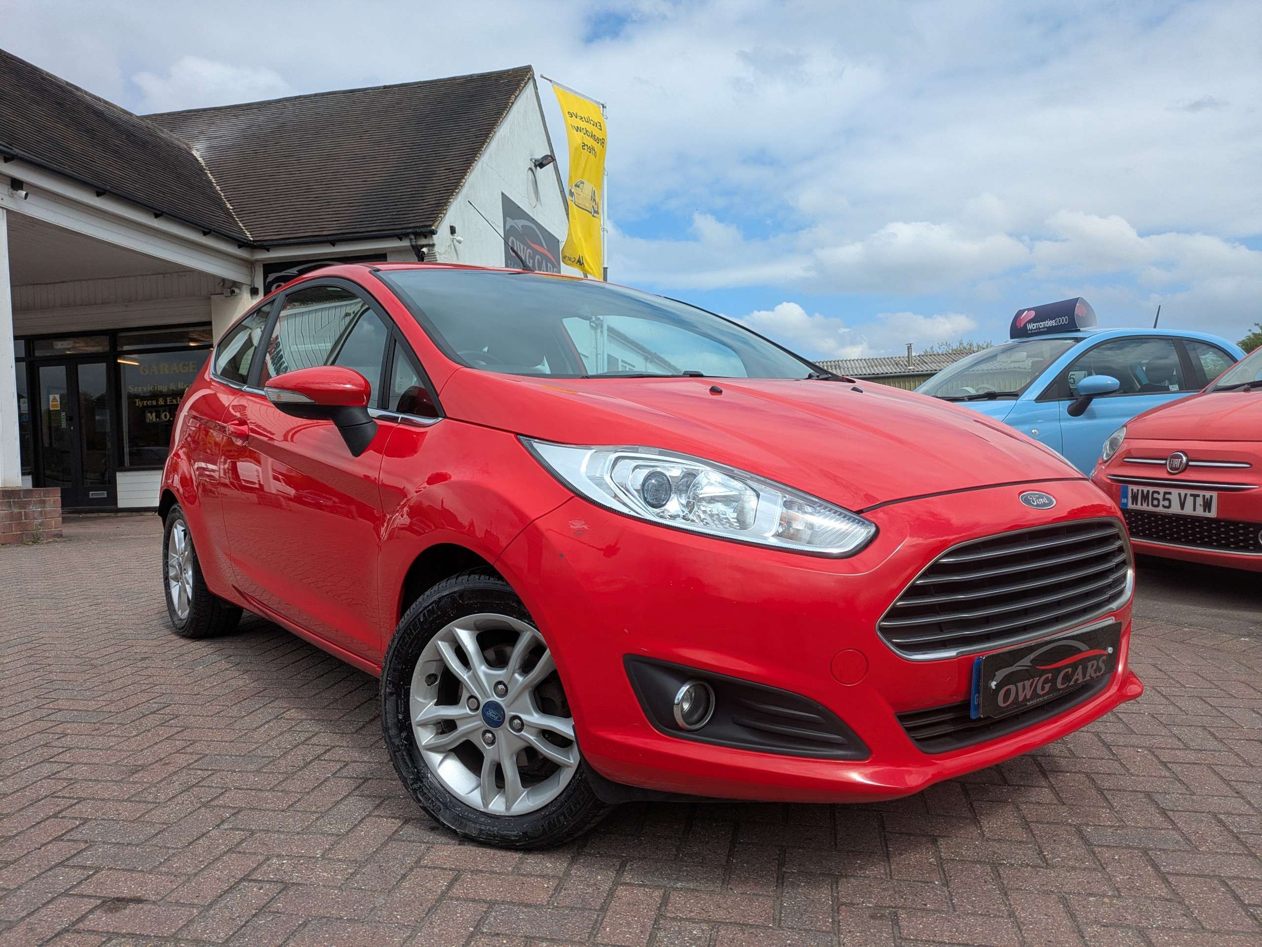A 2014 FORD FIESTA 1.0T EcoBoost Zetec Hatchback 3dr Petrol Manual Euro 5 (s/s) (100 ps) A 2014 FORD FIESTA 1.0T EcoBoost Zetec Hatchback 3dr Petrol Manual Euro 5 (s/s) (100 ps)