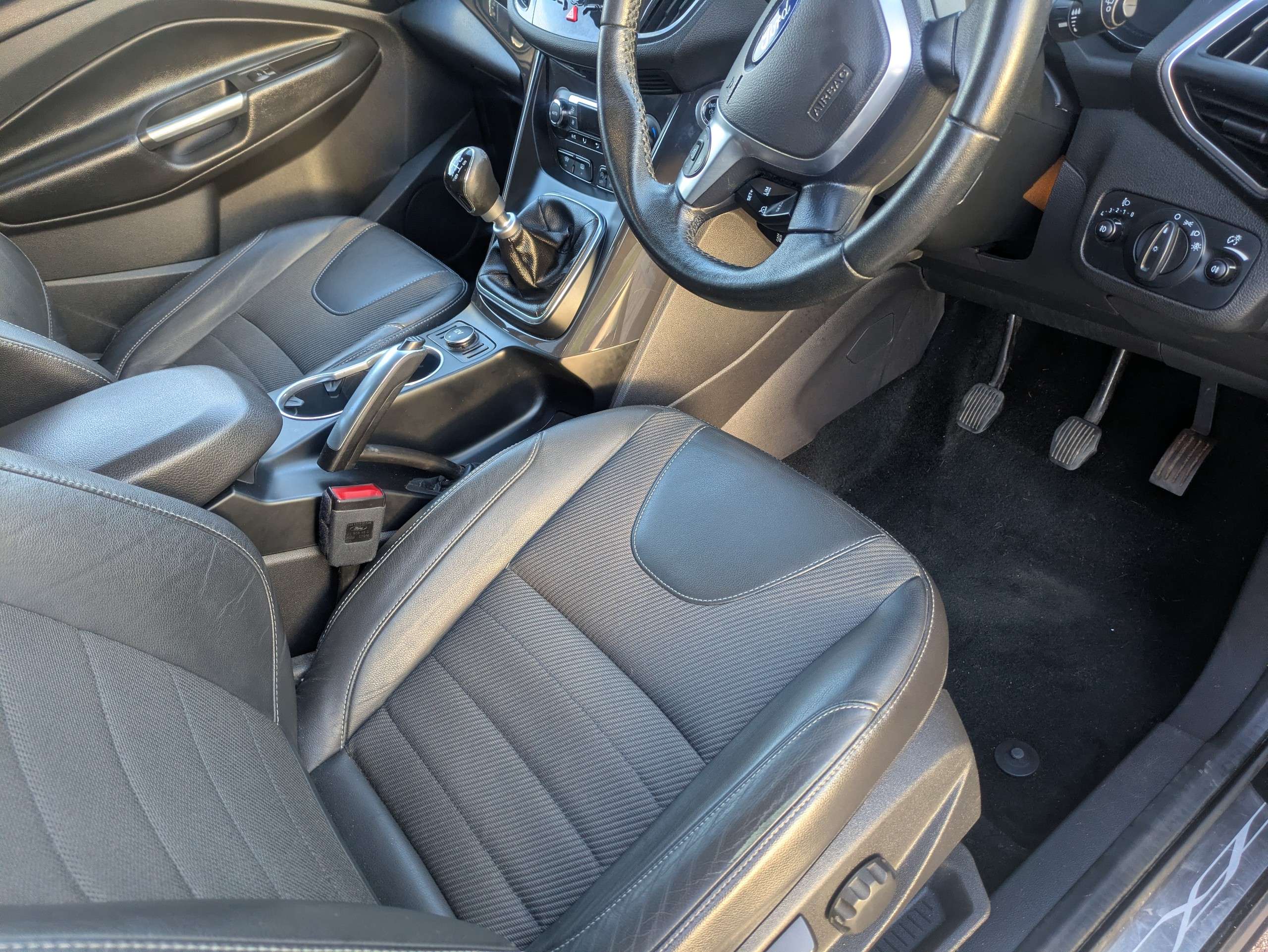 2015 FORD KUGA 2015 FORD KUGA