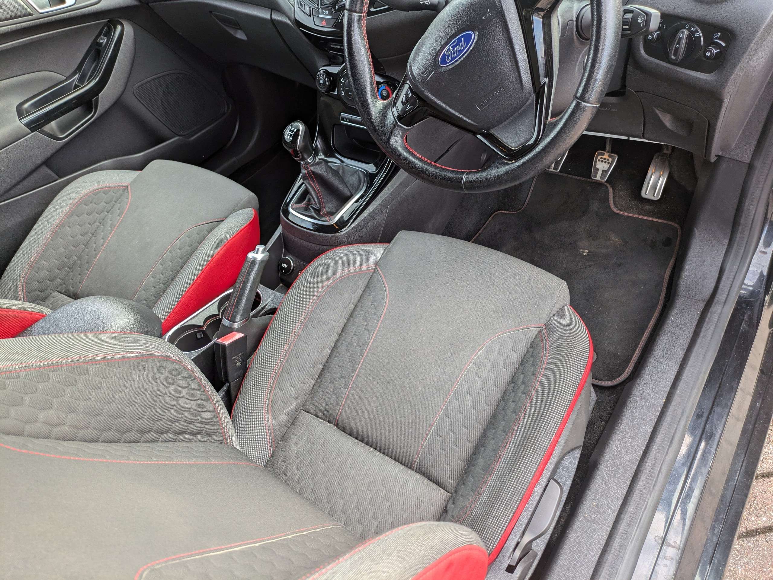 2016 FORD FIESTA 2016 FORD FIESTA