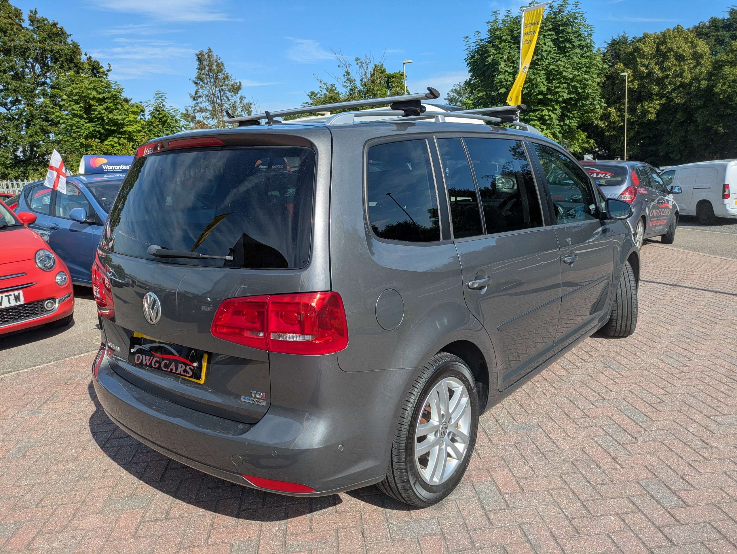 2014 VOLKSWAGEN TOURAN 2014 VOLKSWAGEN TOURAN