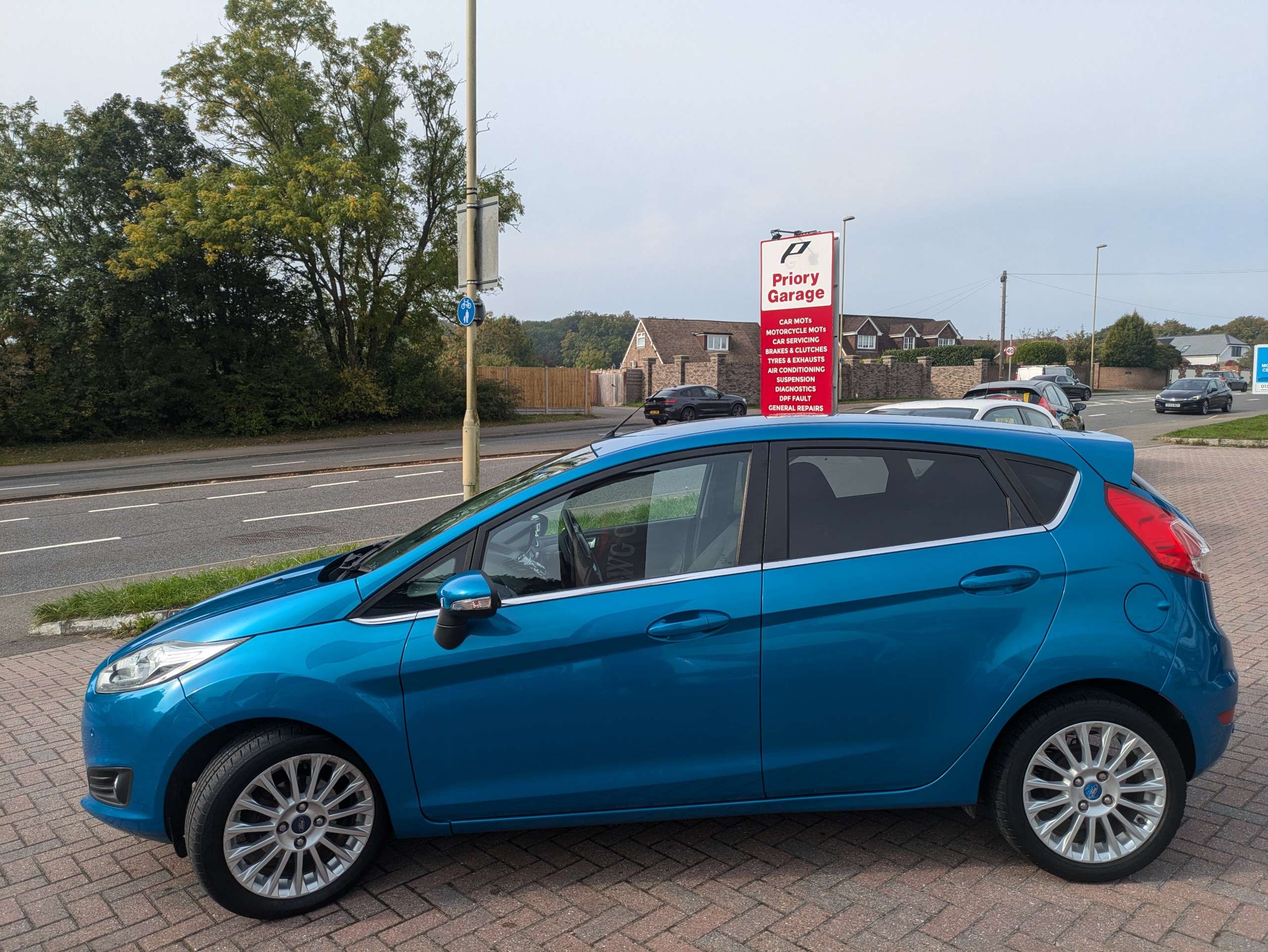 2012 FORD FIESTA 2012 FORD FIESTA