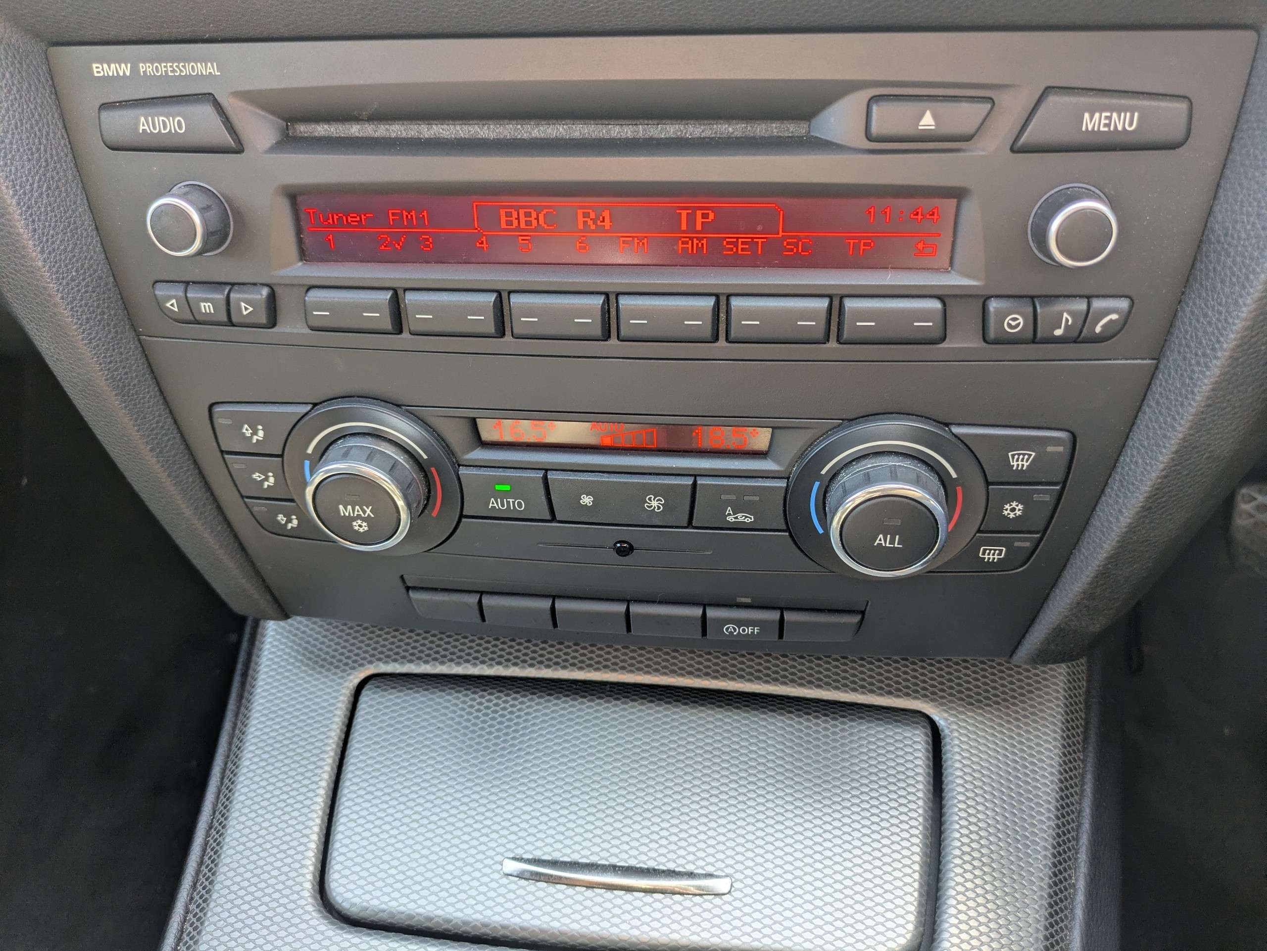 2011 BMW 3 SERIES 2011 BMW 3 SERIES