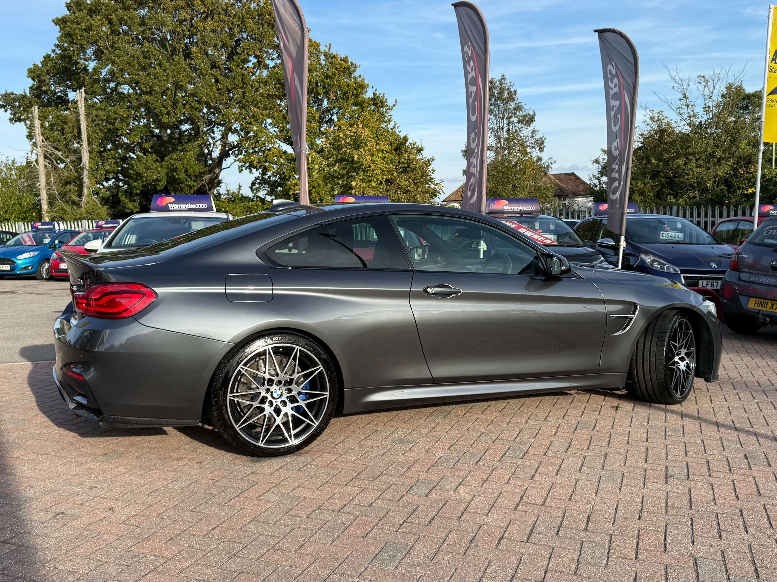 2015 BMW M4 2015 BMW M4
