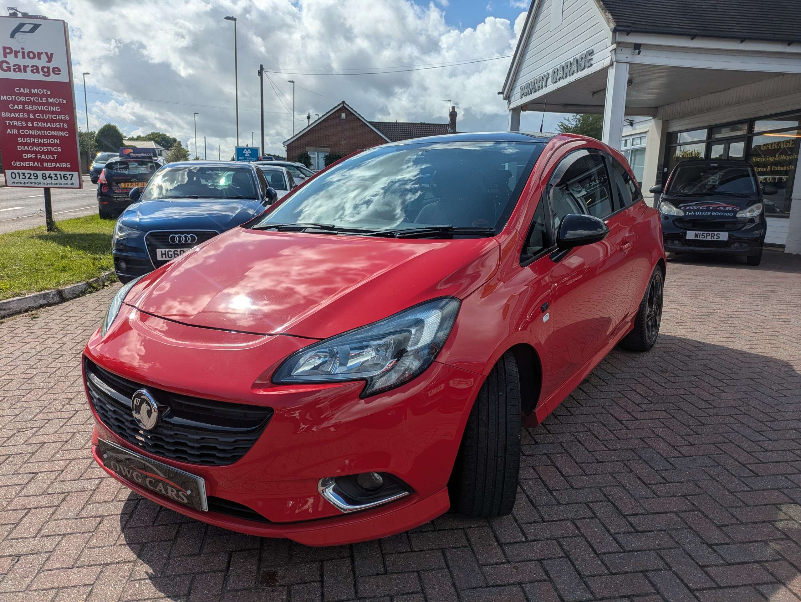 A 2015 VAUXHALL CORSA 1.4i ecoTEC Limited Edition Hatchback 3dr Petrol Manual Euro 6 (90 ps) A 2015 VAUXHALL CORSA 1.4i ecoTEC Limited Edition Hatchback 3dr Petrol Manual Euro 6 (90 ps)
