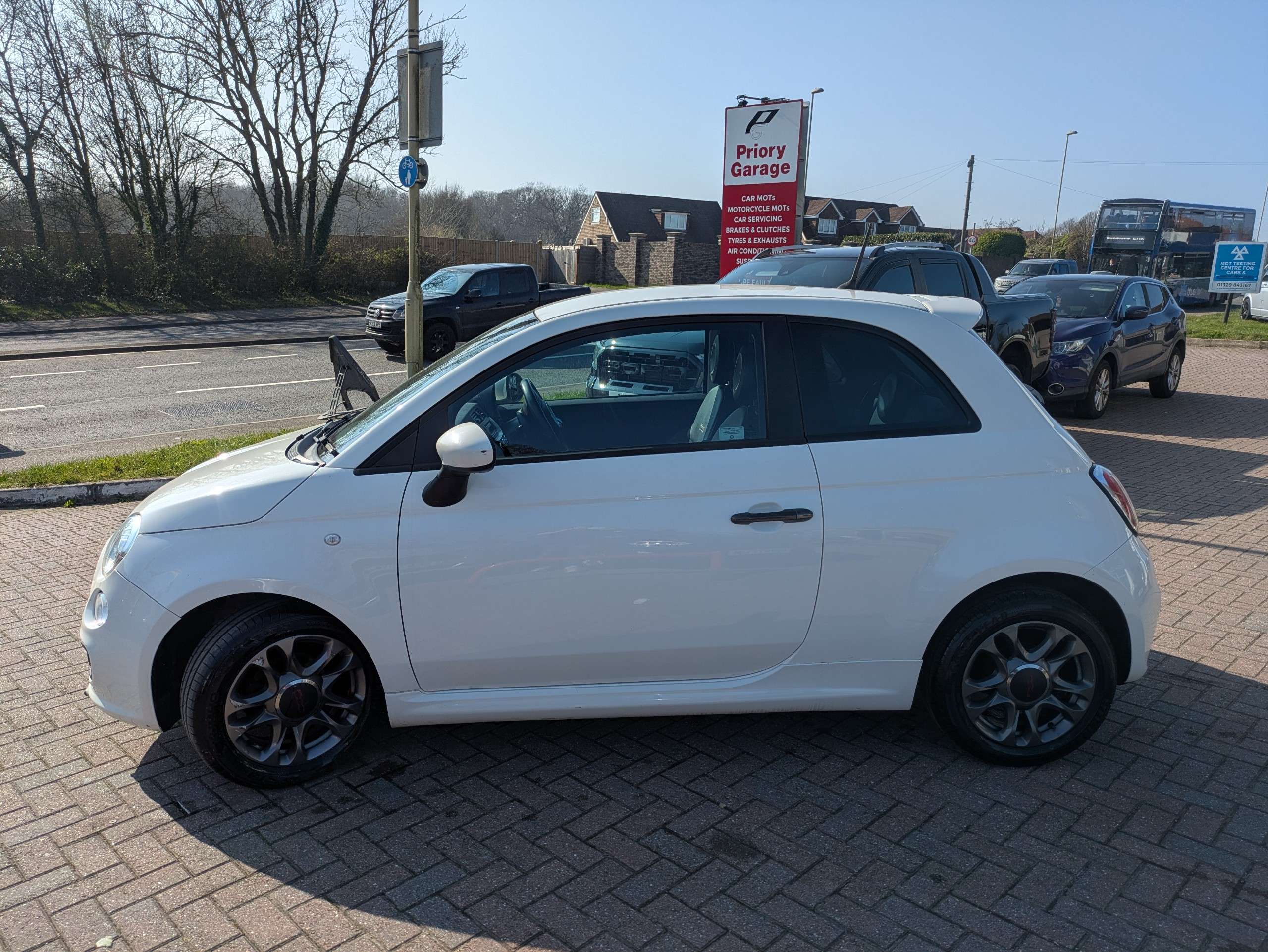 A 2013 FIAT 500 1.2 S Hatchback 3dr Petrol Manual Euro 5 (s/s) (69 bhp) A 2013 FIAT 500 1.2 S Hatchback 3dr Petrol Manual Euro 5 (s/s) (69 bhp)
