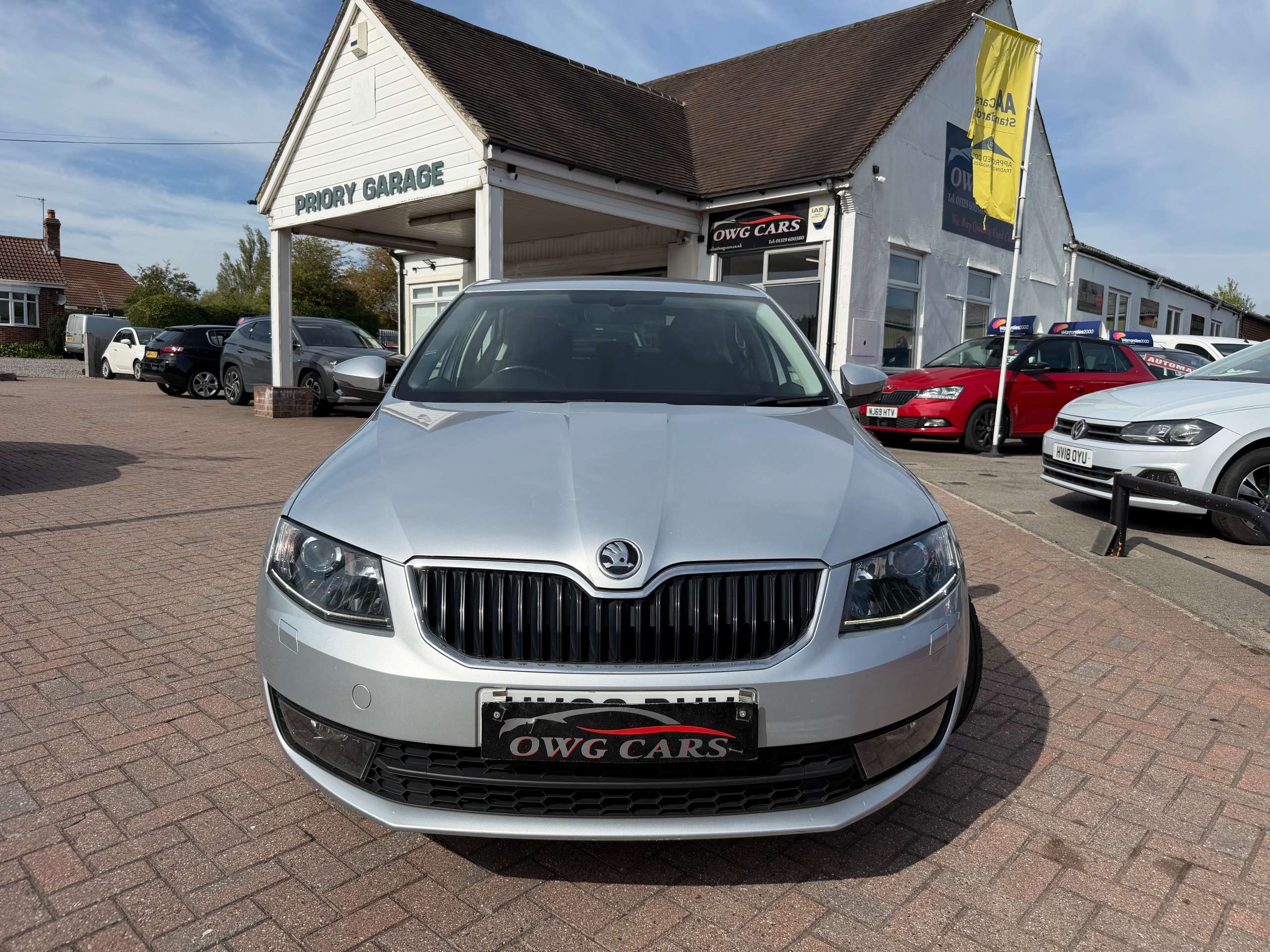 A 2016 SKODA OCTAVIA 1.6 TDI SE Sport Hatchback 5dr Diesel Manual Euro 6 (s/s) (110 ps) A 2016 SKODA OCTAVIA 1.6 TDI SE Sport Hatchback 5dr Diesel Manual Euro 6 (s/s) (110 ps)